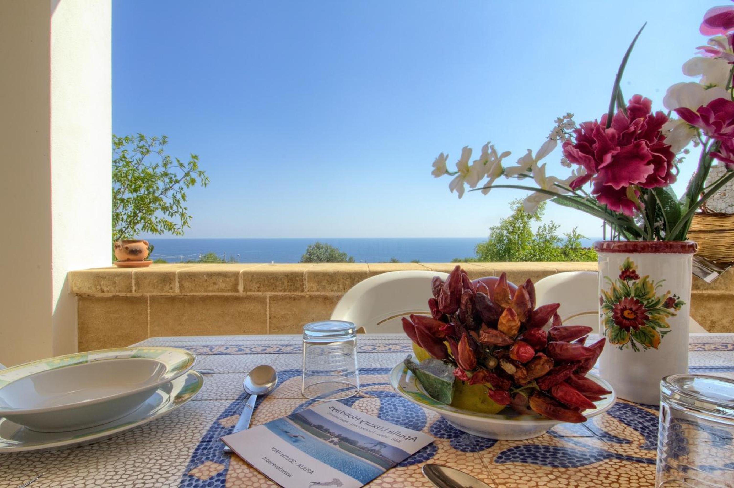 Three-Bedroom Vacation Home  photo 1