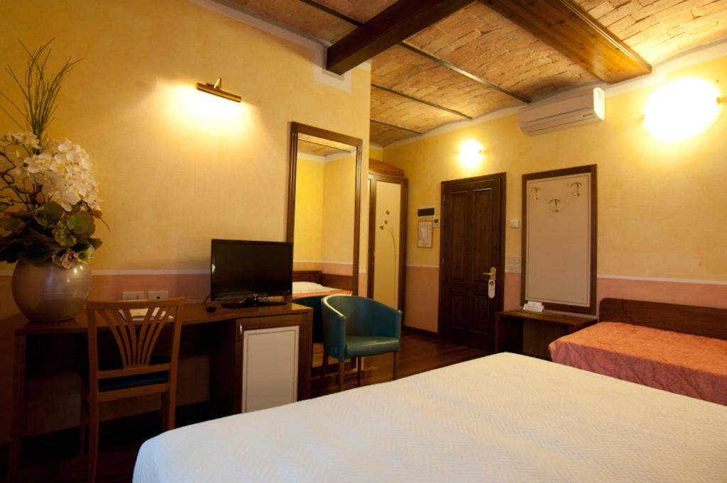 Superior Triple Room photo 1
