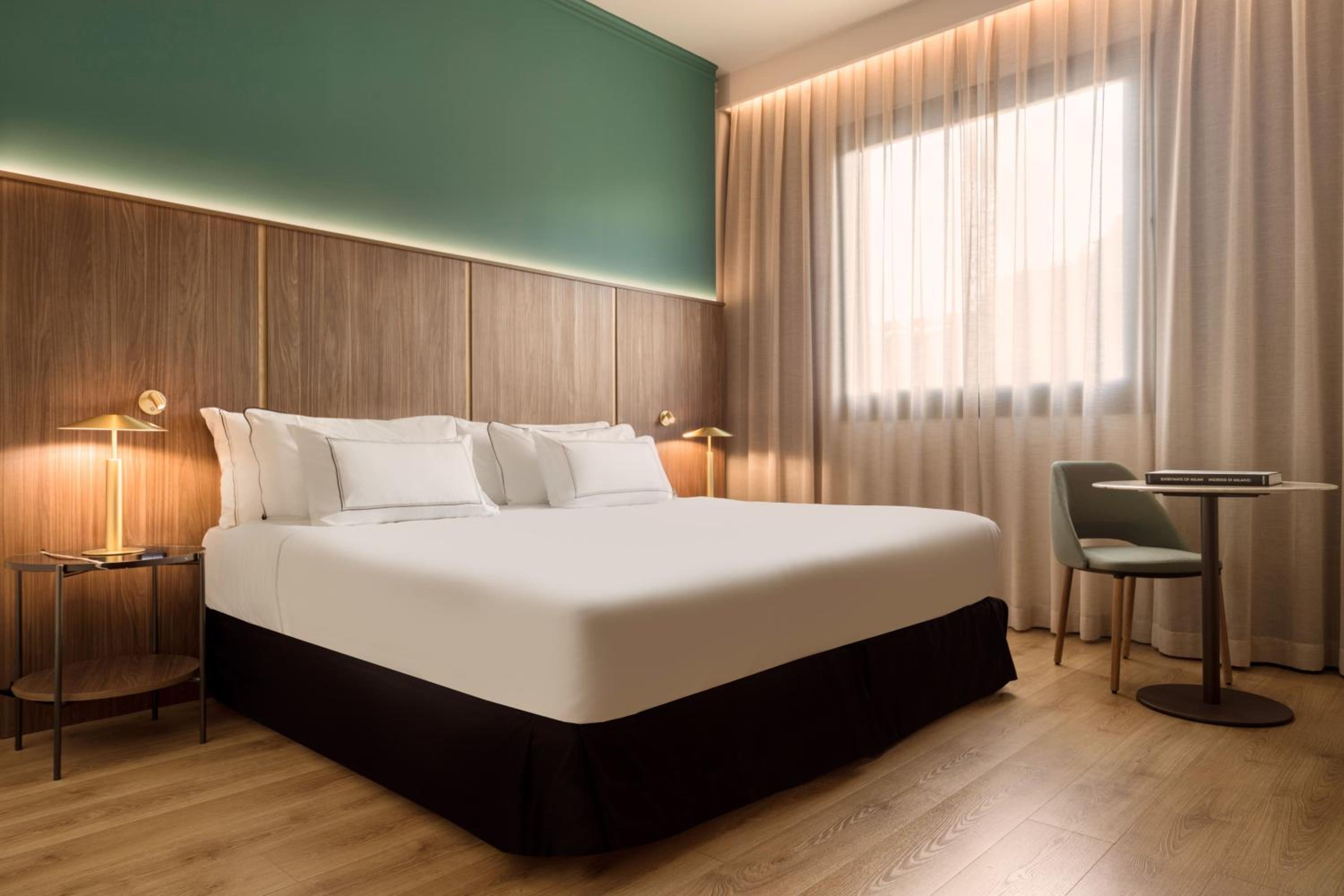 Melia Connecting Room