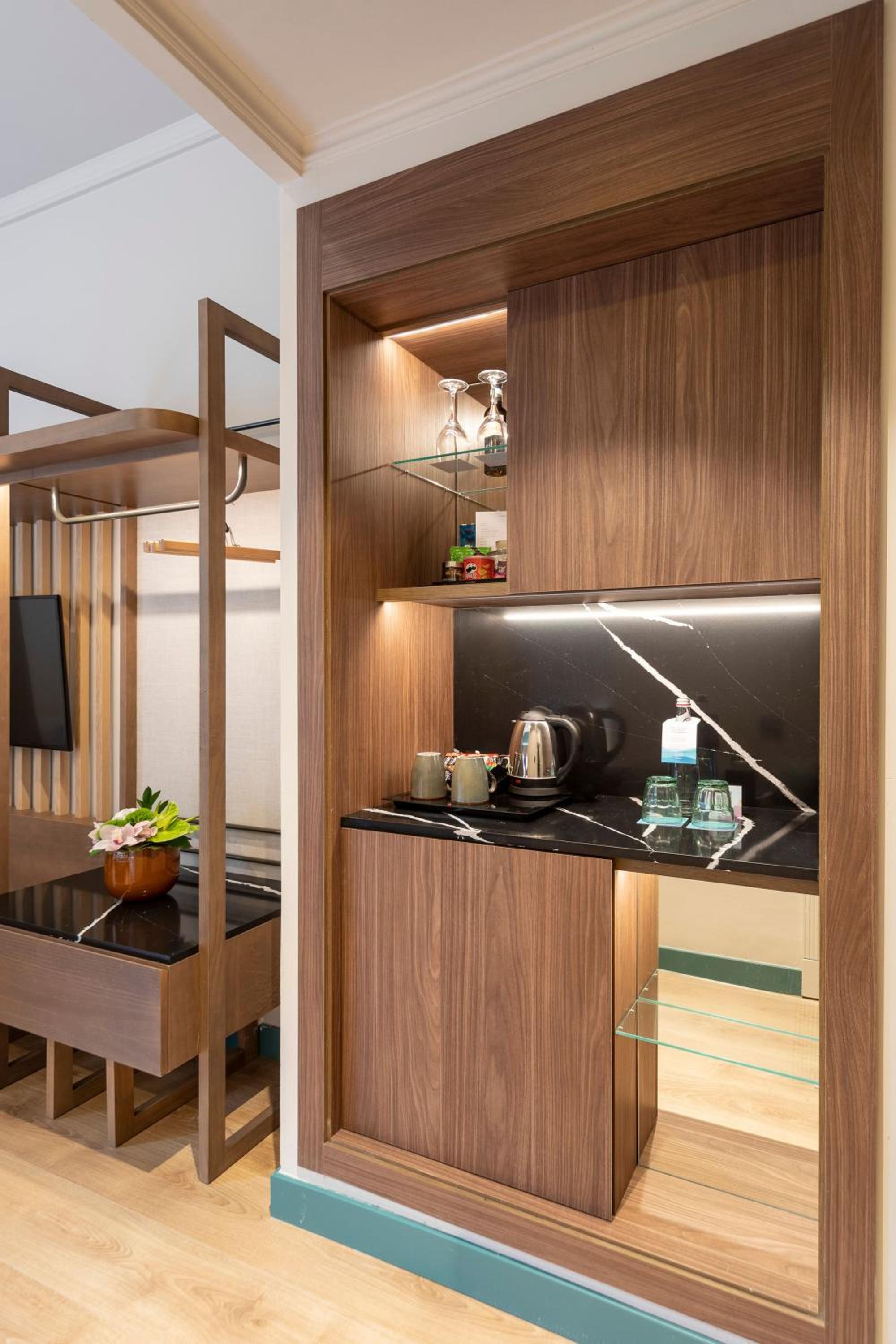 Premium Connecting Room
