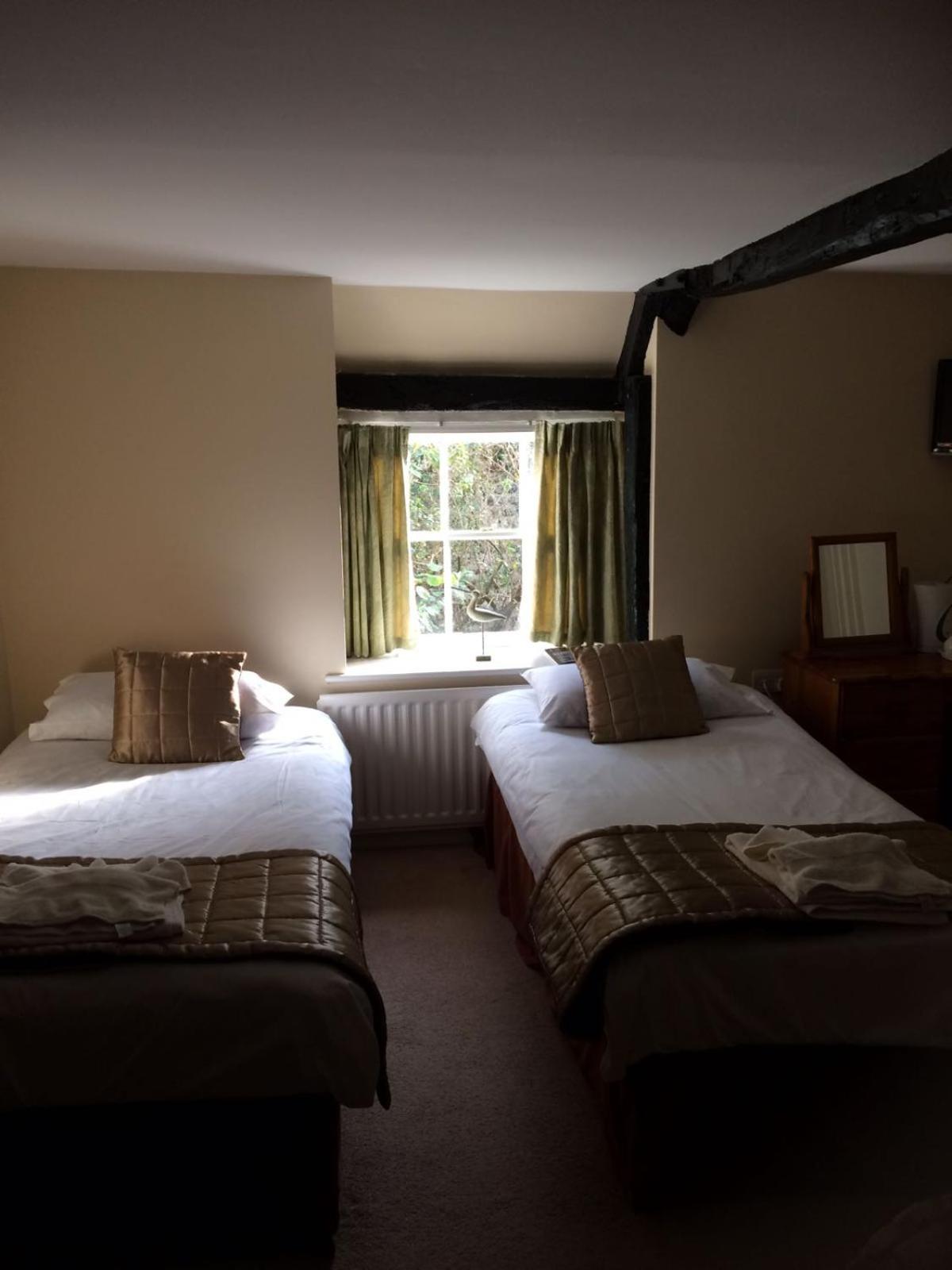 Triple Room - Photo 1
