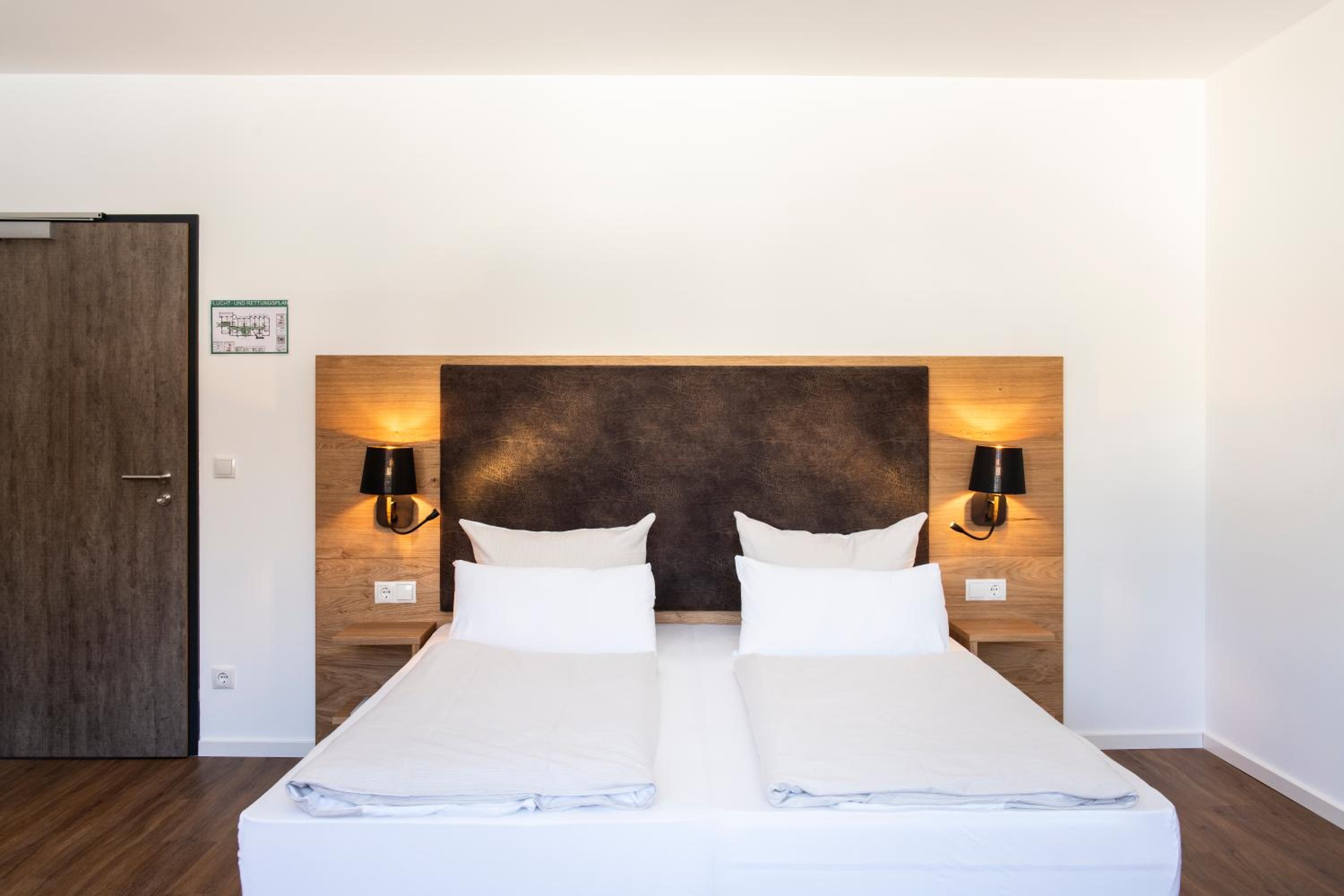 Double Room with Balcony photo 2