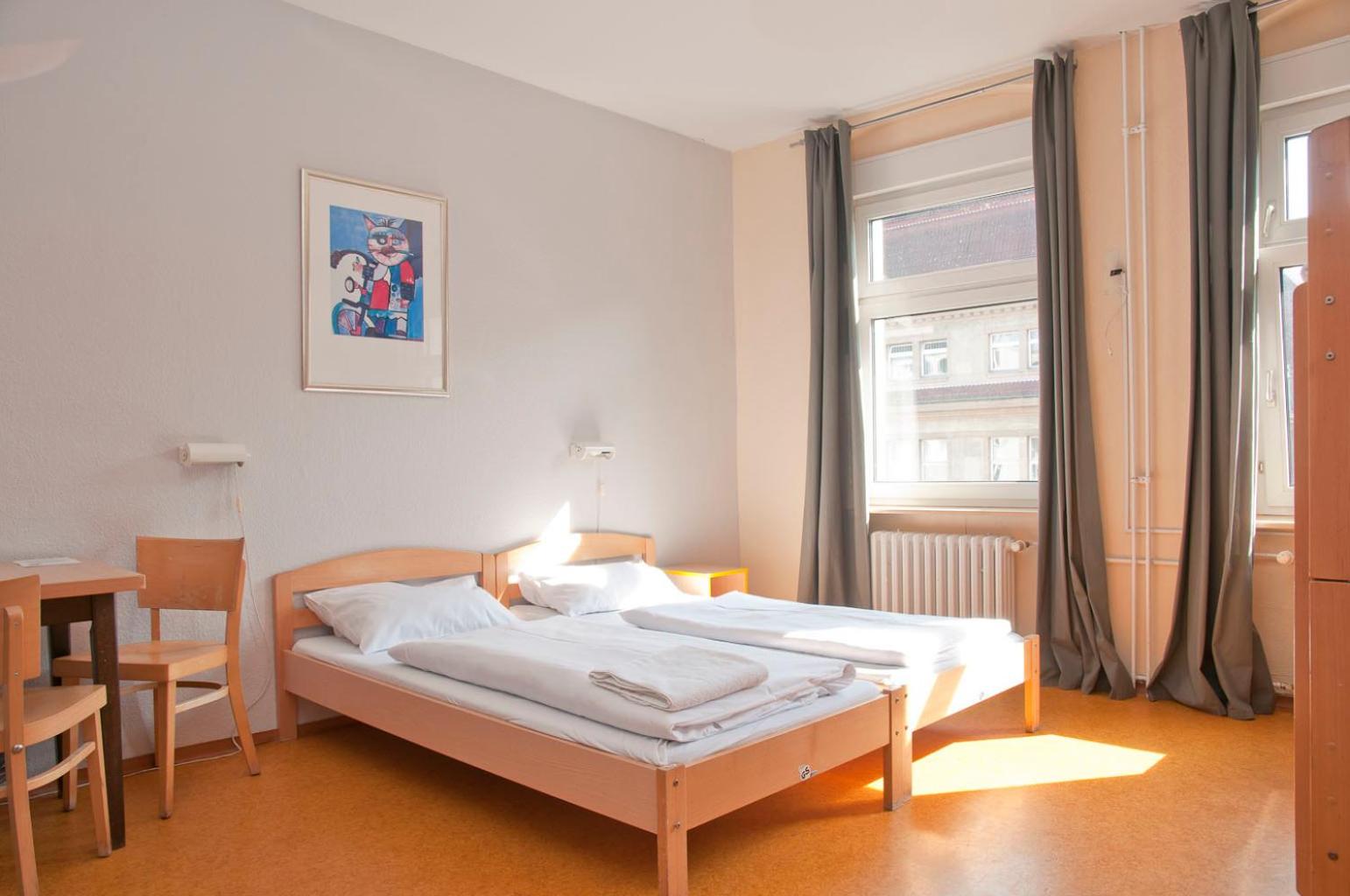 Bed in 4-Bed Female Dormitory Room photo 1
