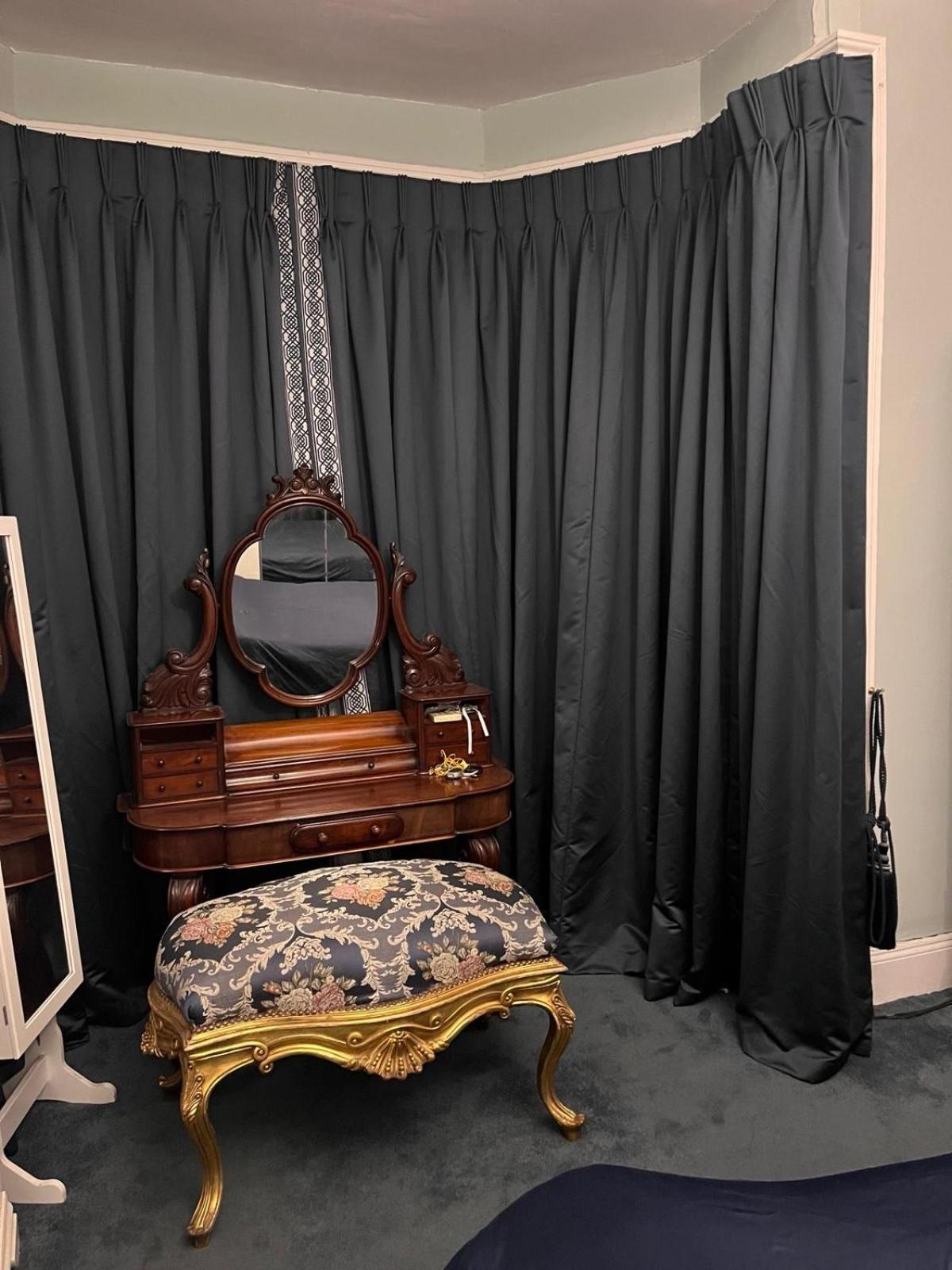 Superior King Room photo 1