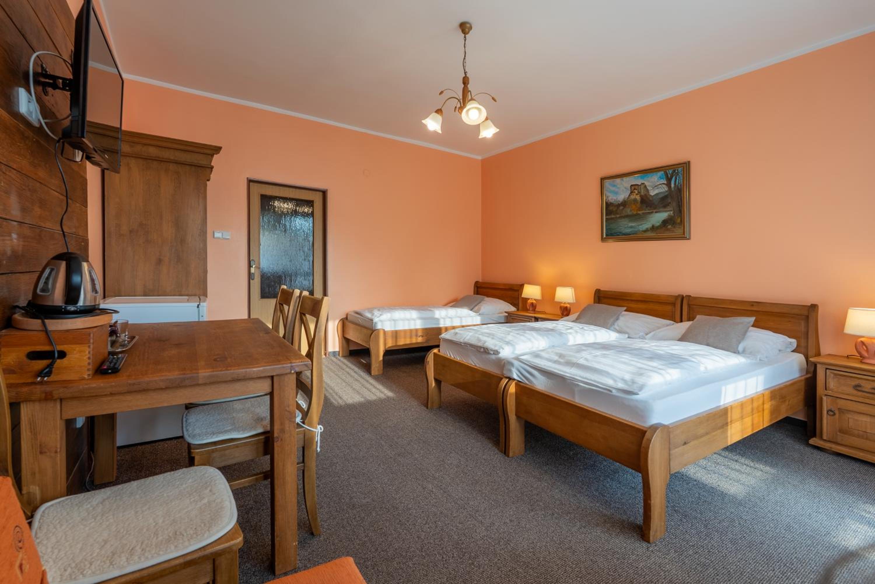 Deluxe Triple Room photo 1