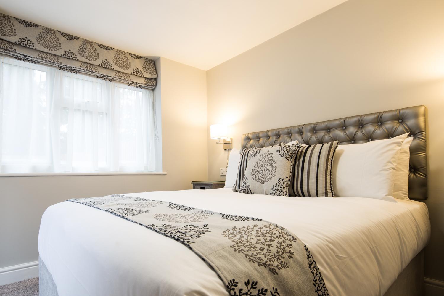 Standard King Room photo 1