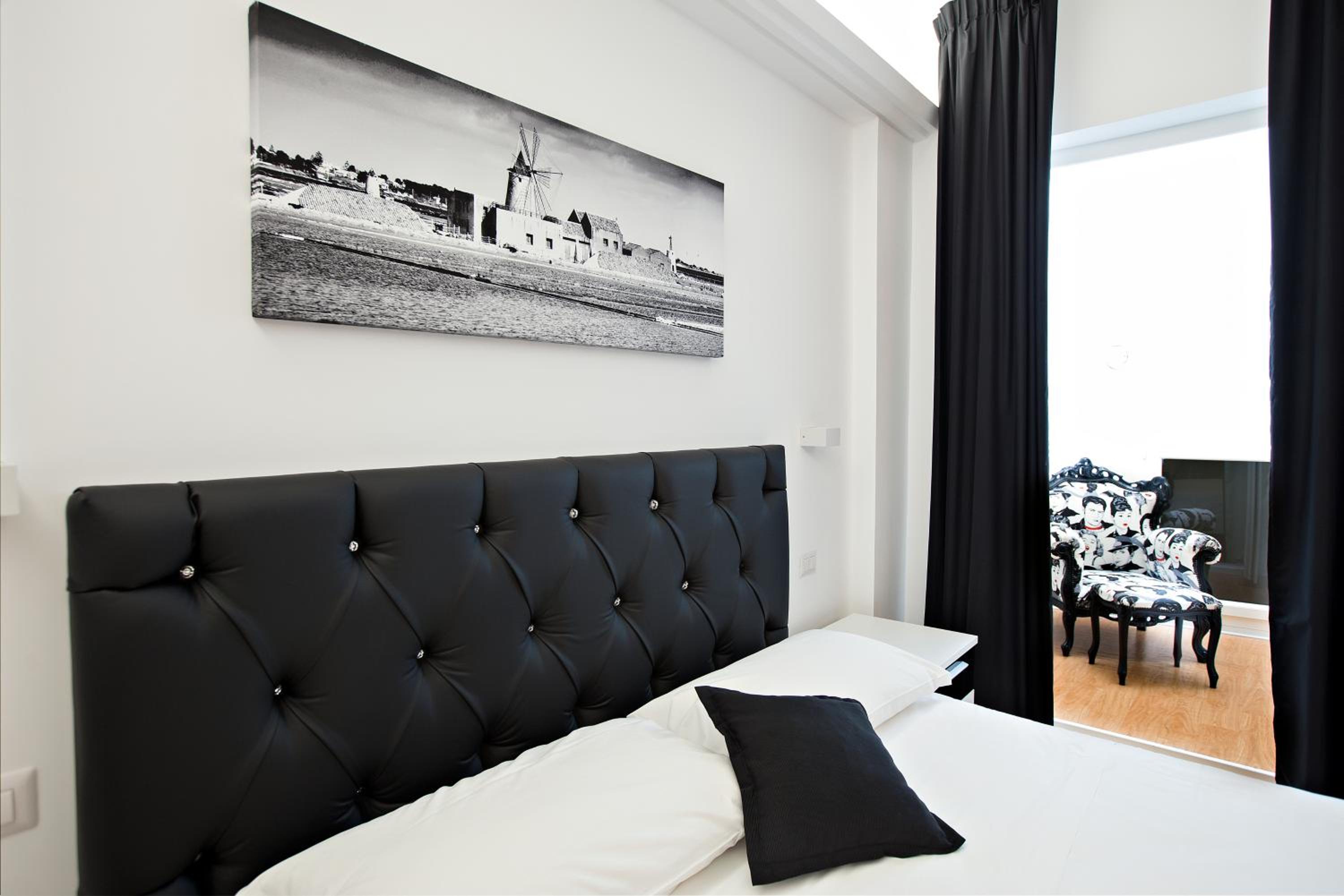 Studio Apartment photo 2