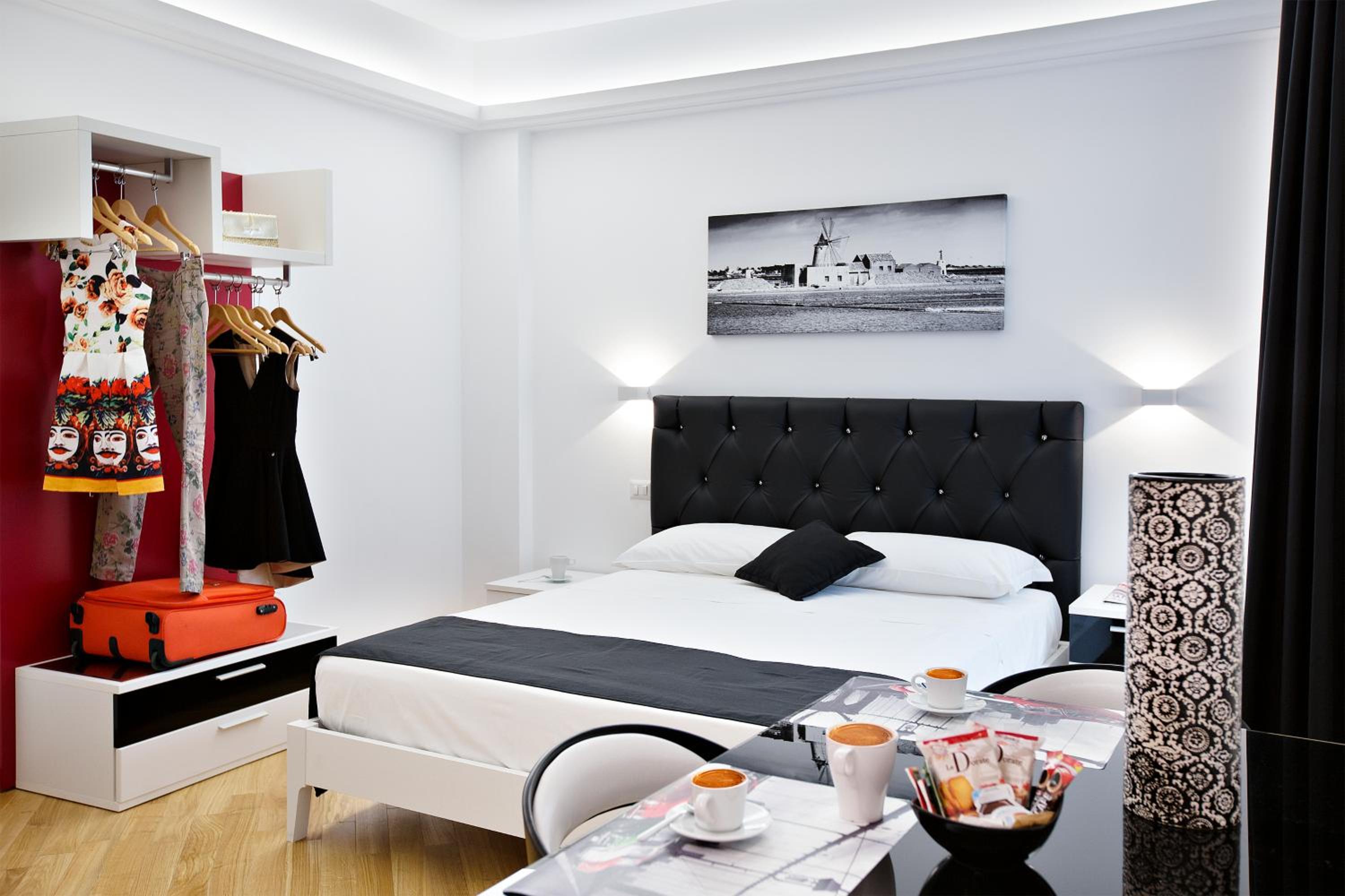 Studio Apartment photo 3