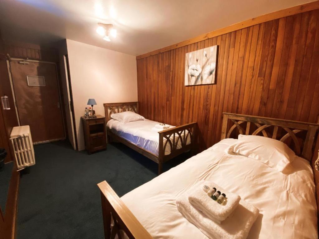 Small Twin Room