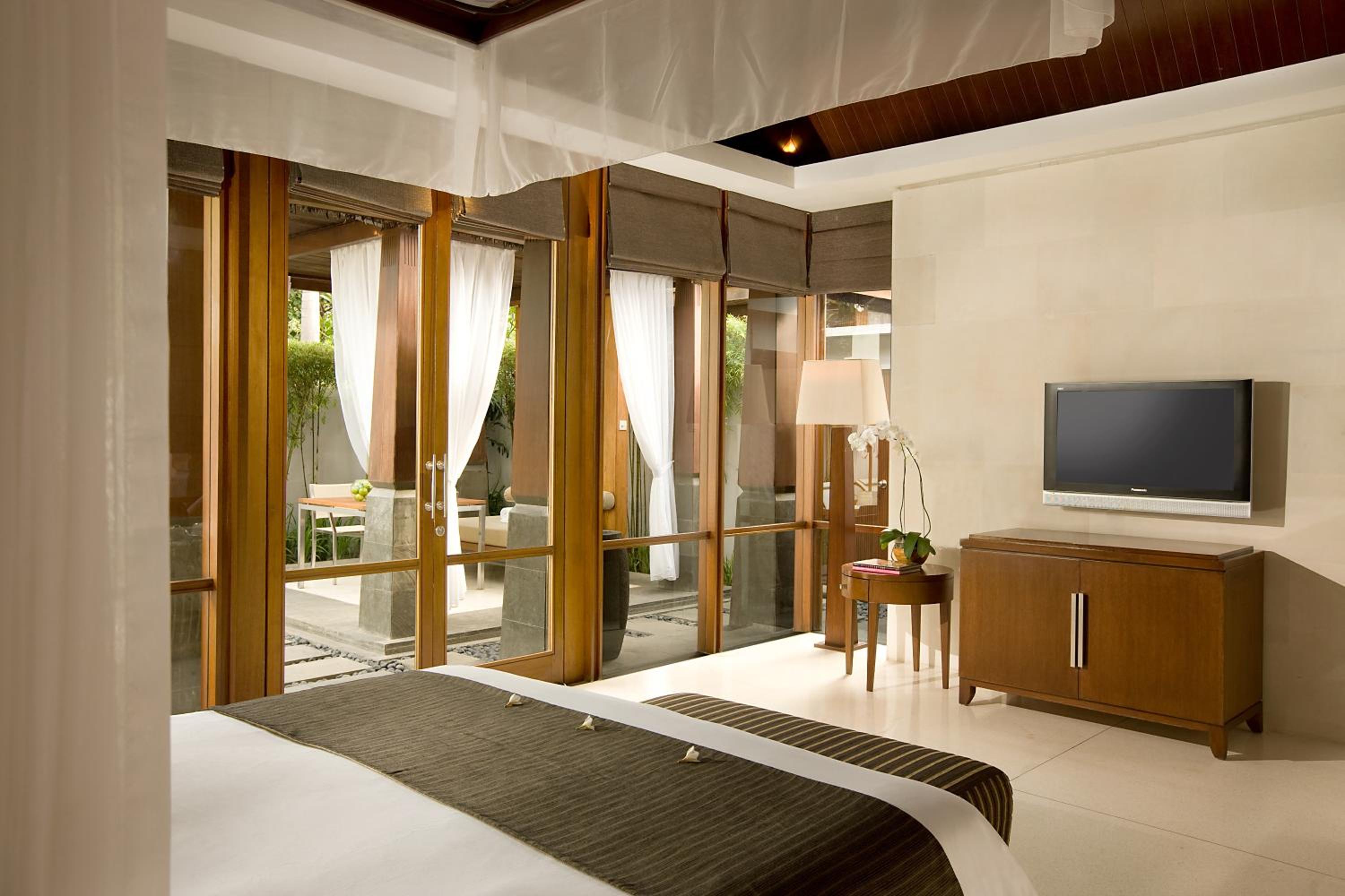 Intimate Plunge Pool Villa - Photo 6