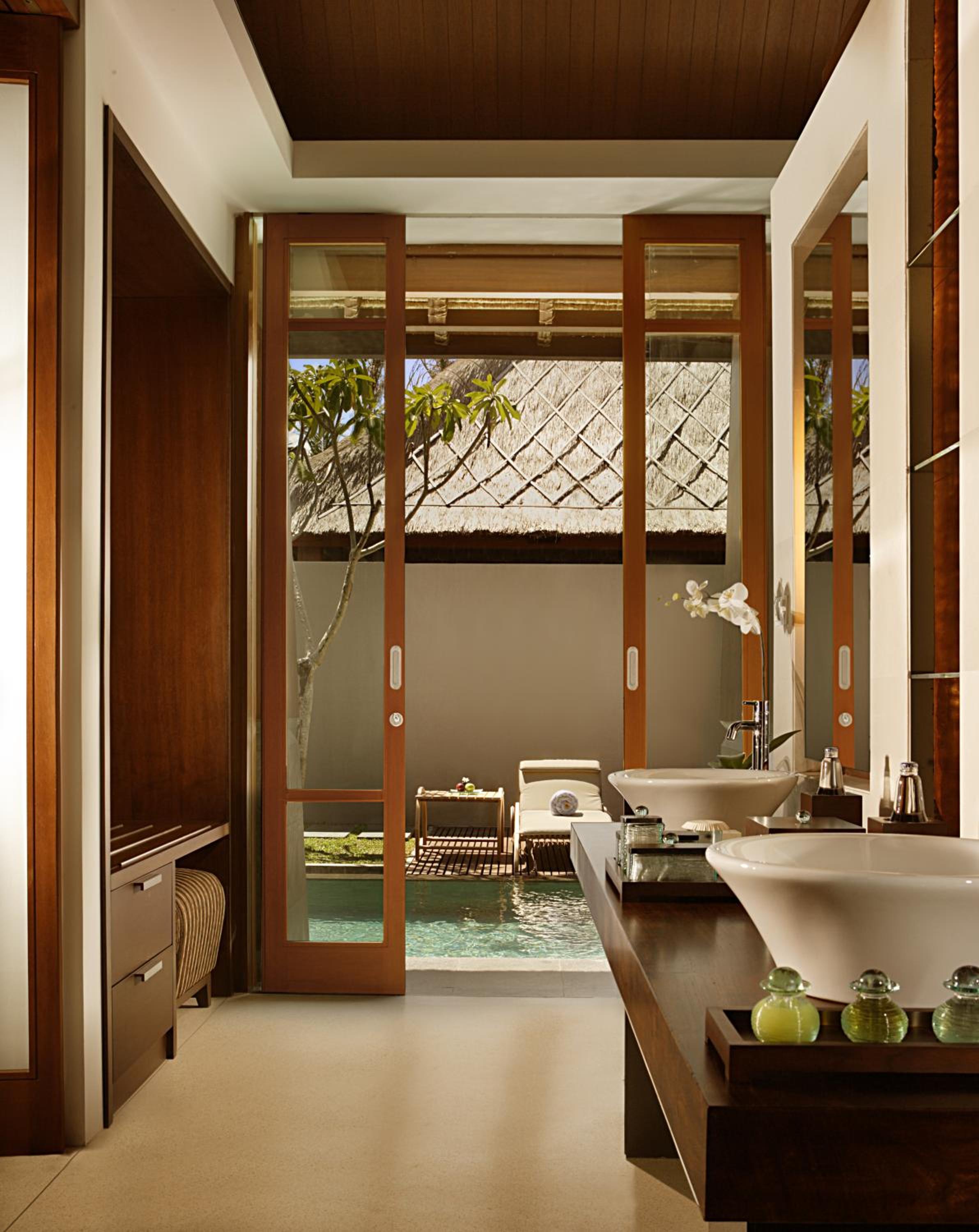 Intimate Plunge Pool Villa - Photo 2