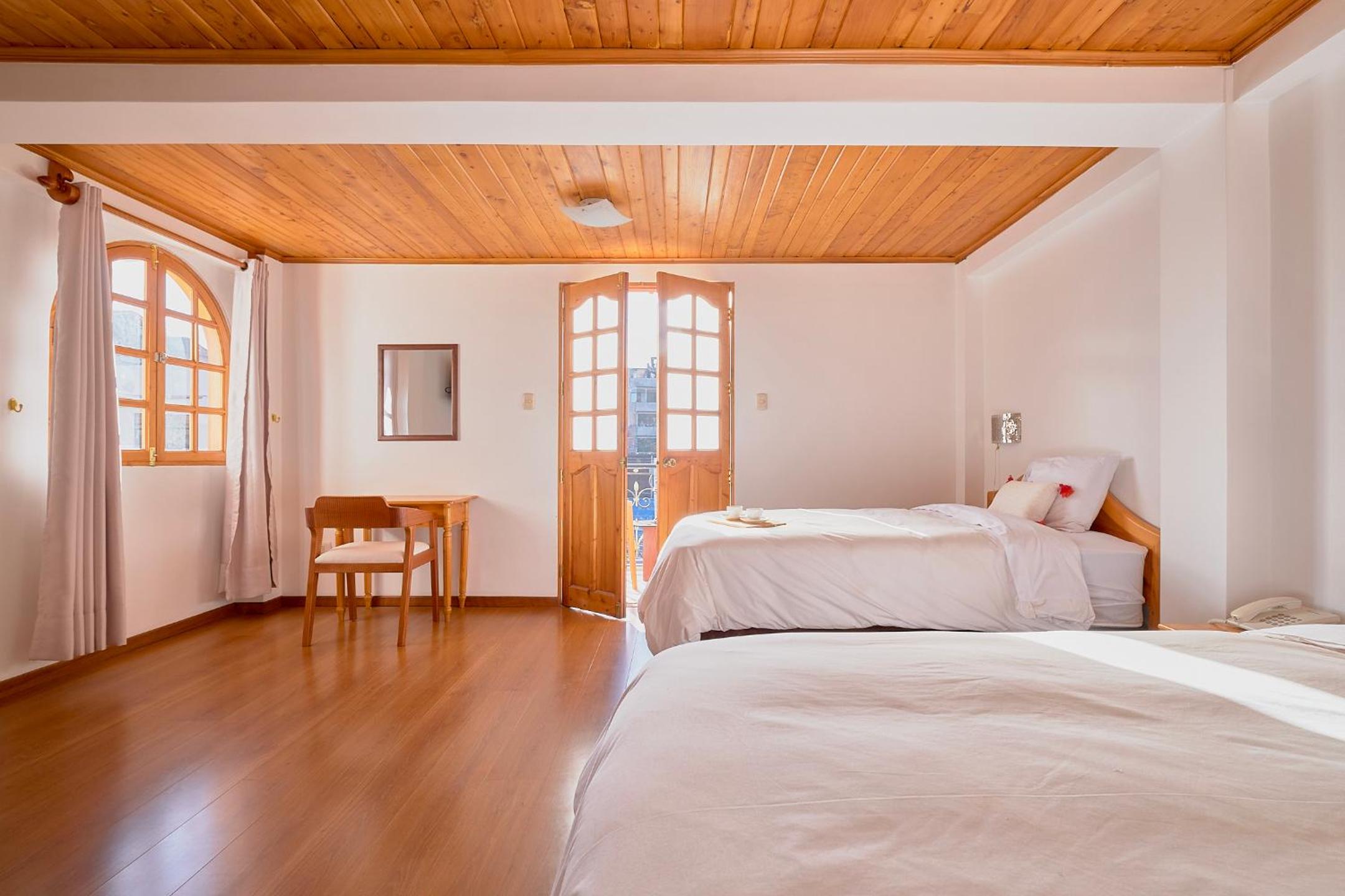 Quadruple Room with Private Bathroom