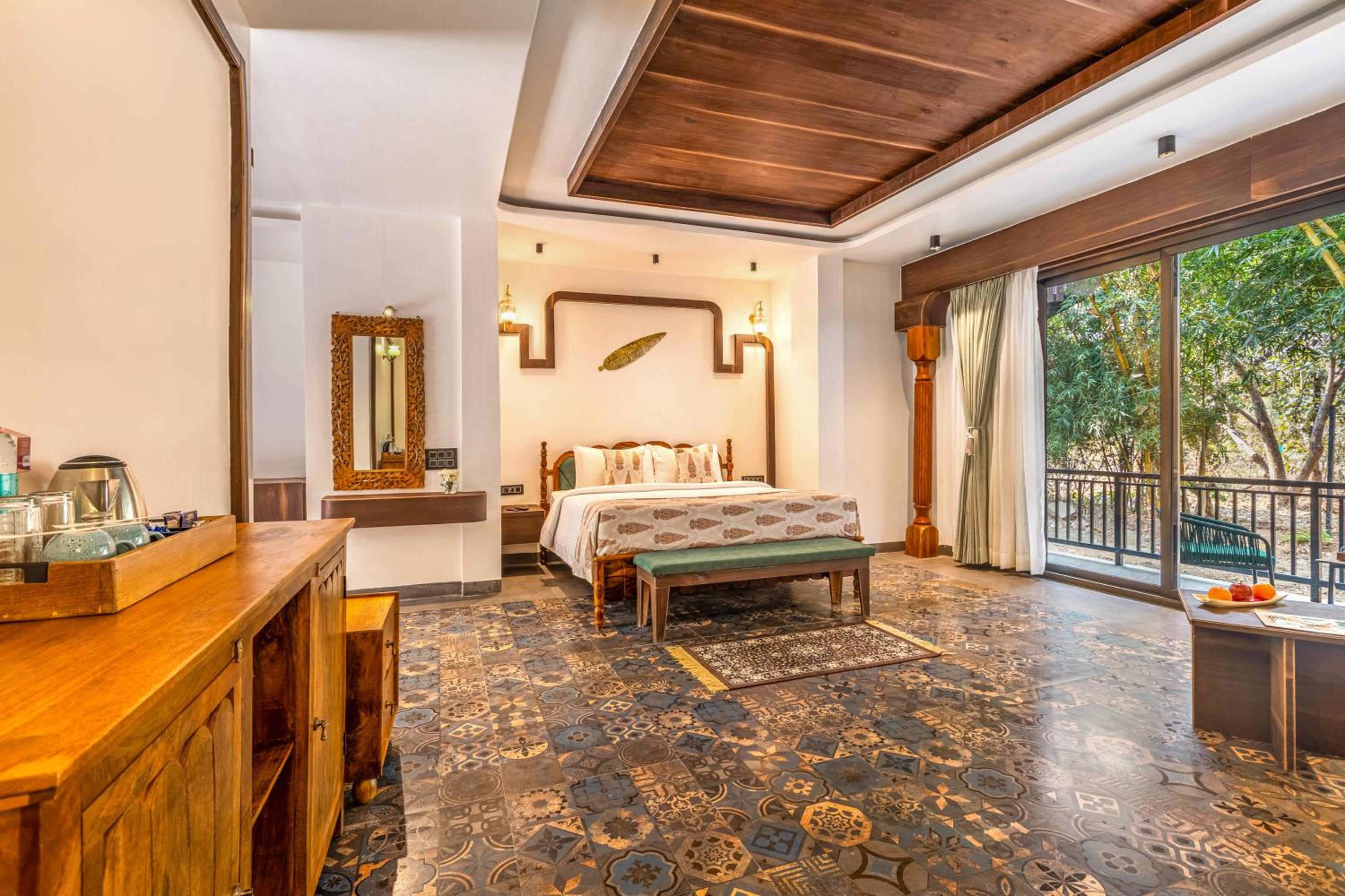 Junior Suite with Balcony