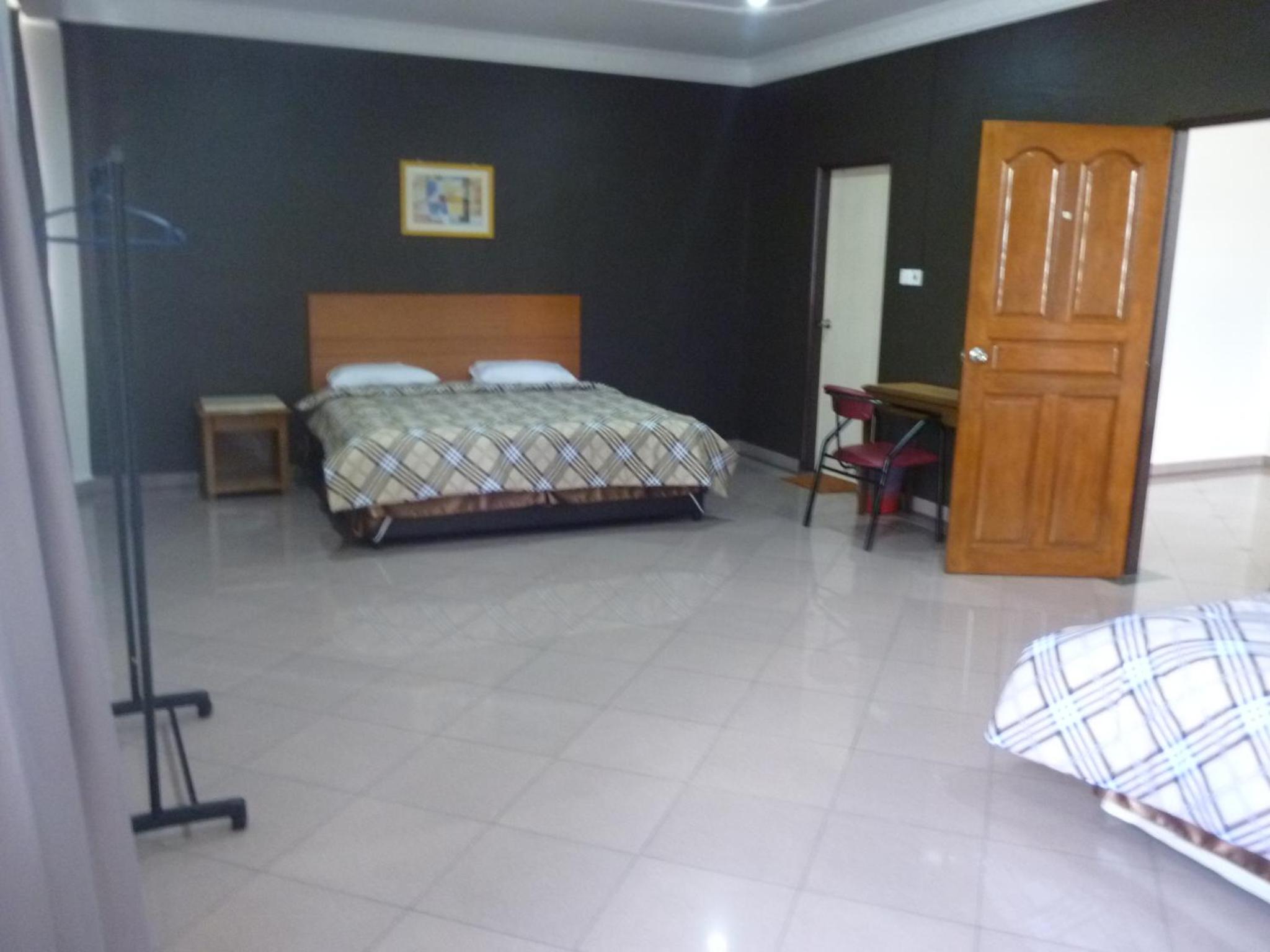 Bungalow photo 1