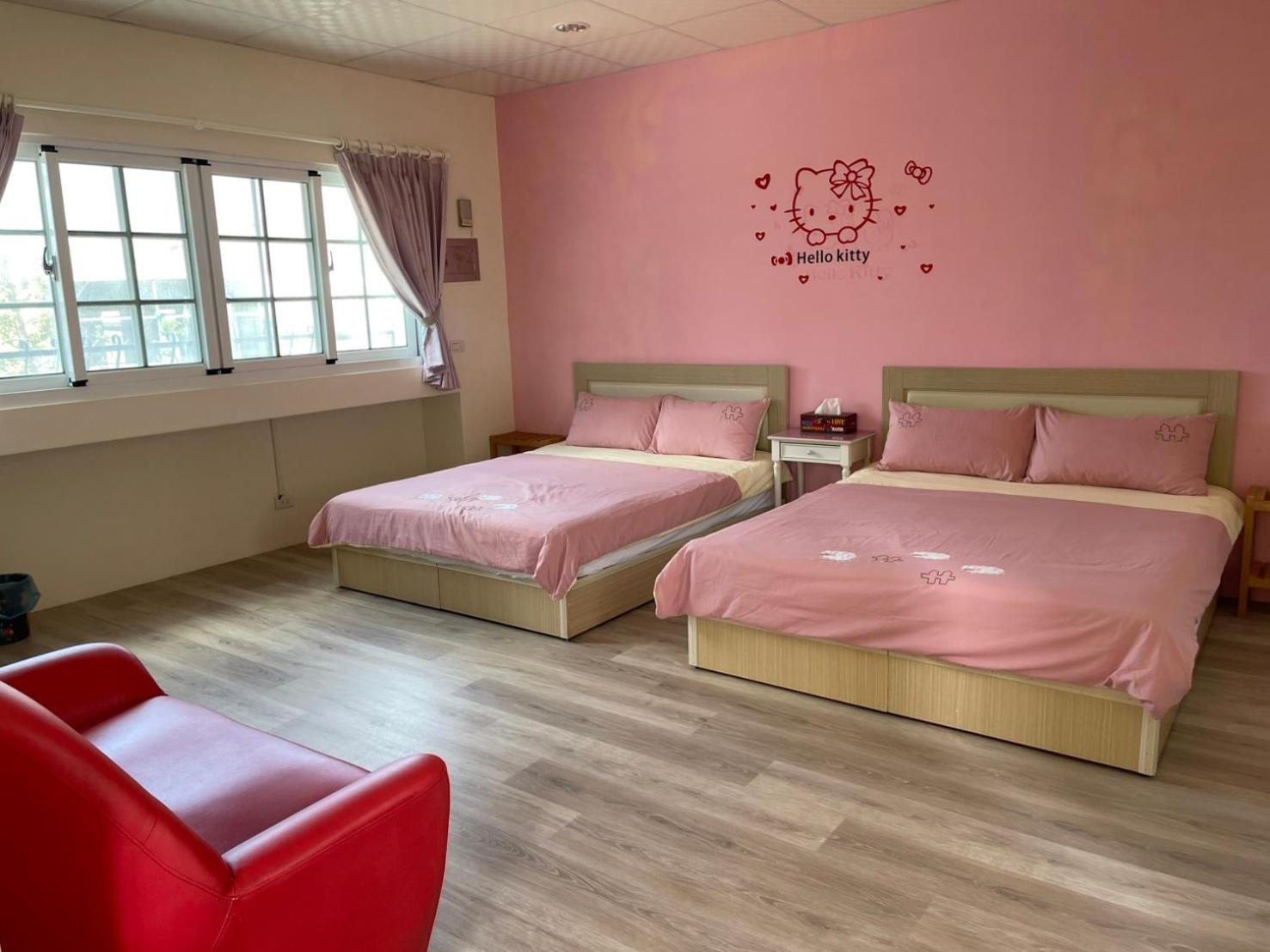 Quadruple Room with Bathroom photo 1
