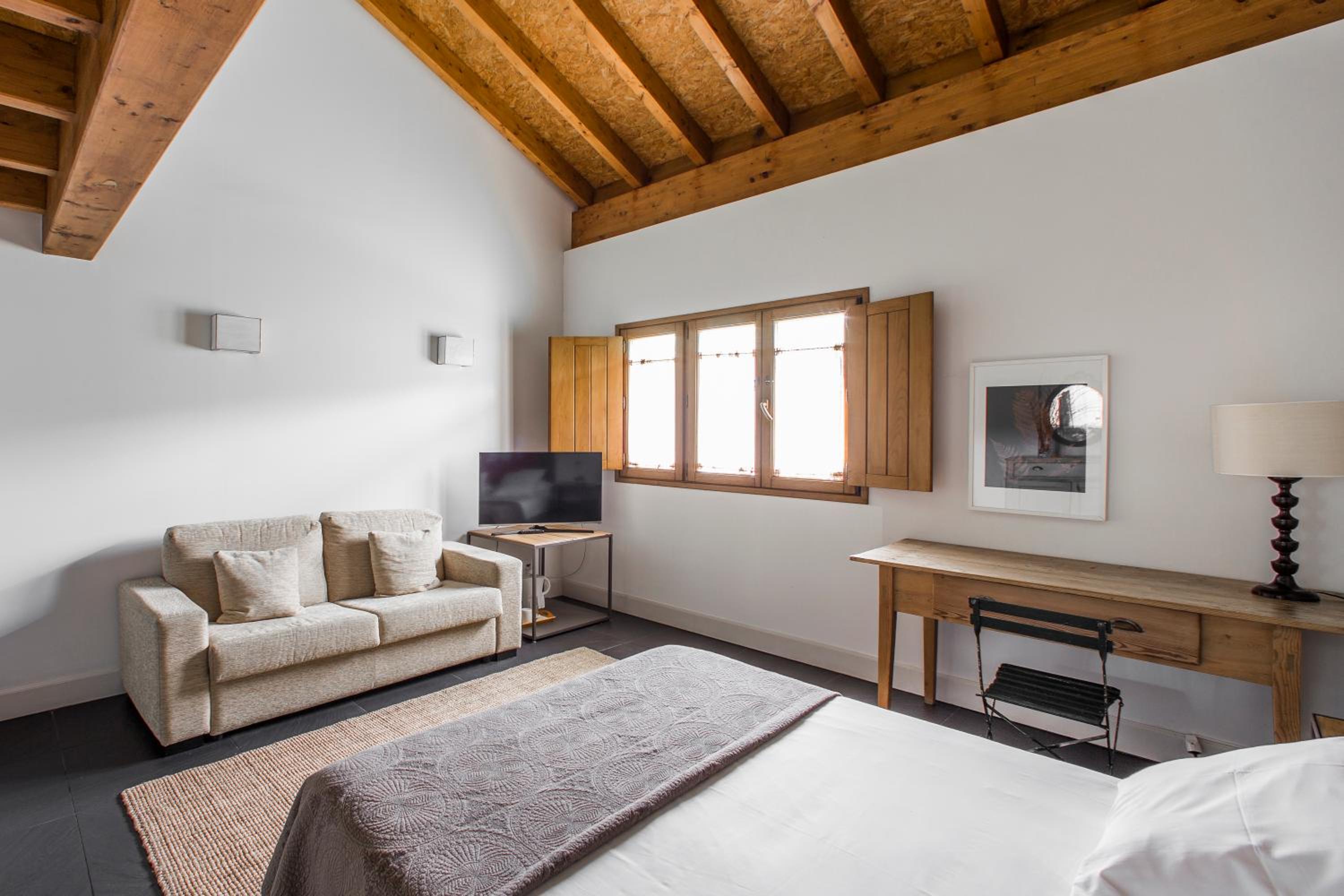 Double Or Twin Room photo 3