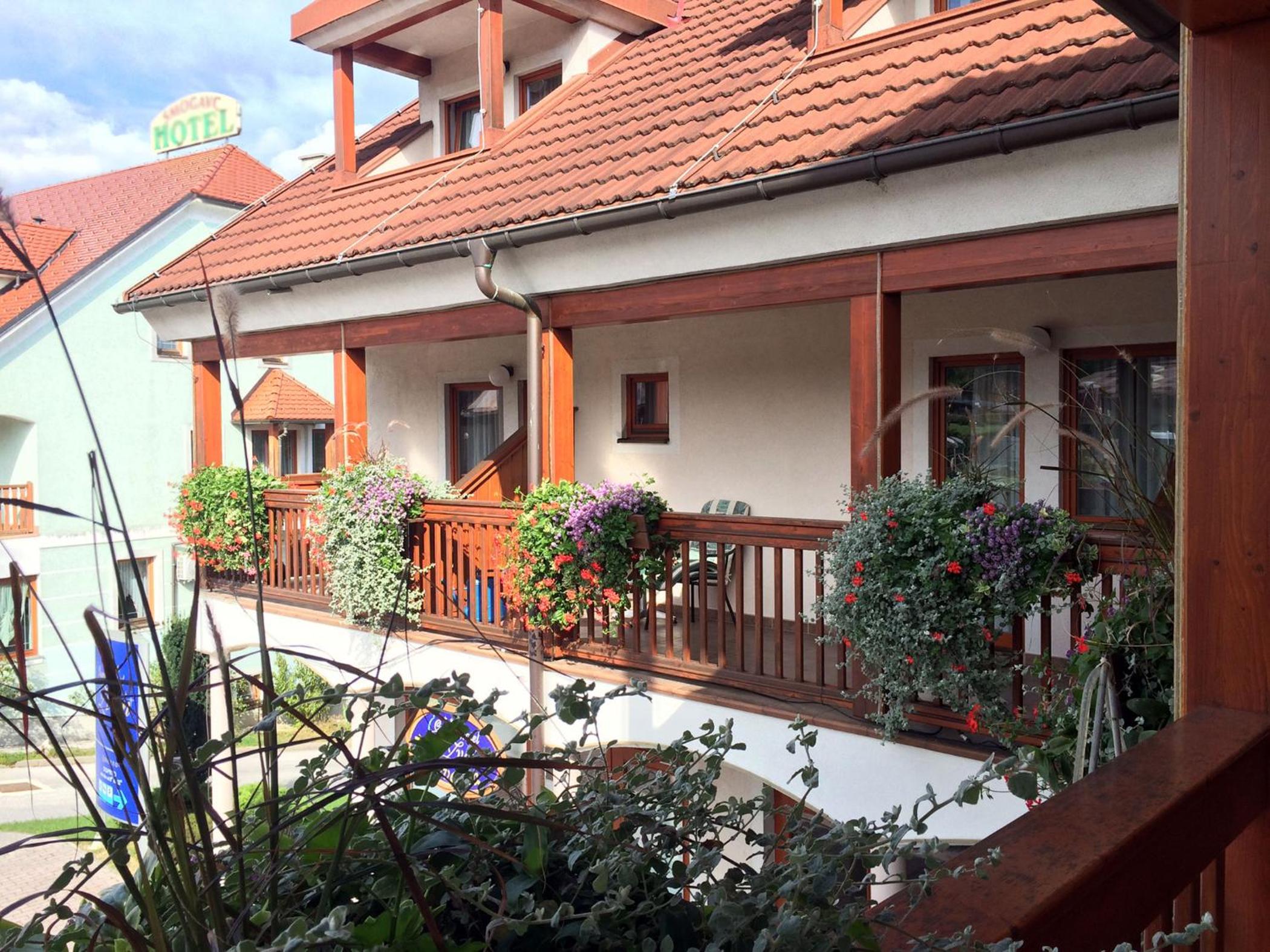 Two-Bedroom Apartment with Balcony photo 1
