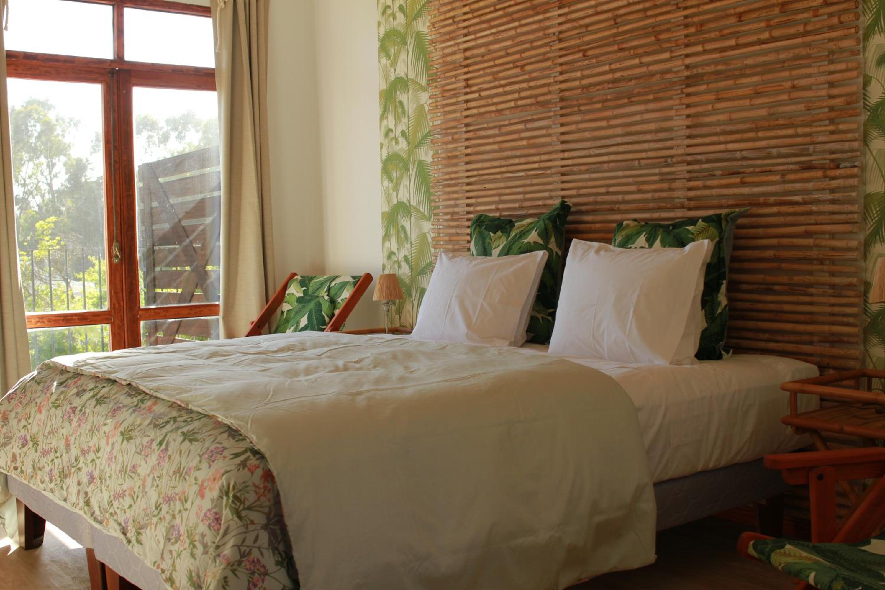 Deluxe Double Room with Balcony and Sea View photo 2