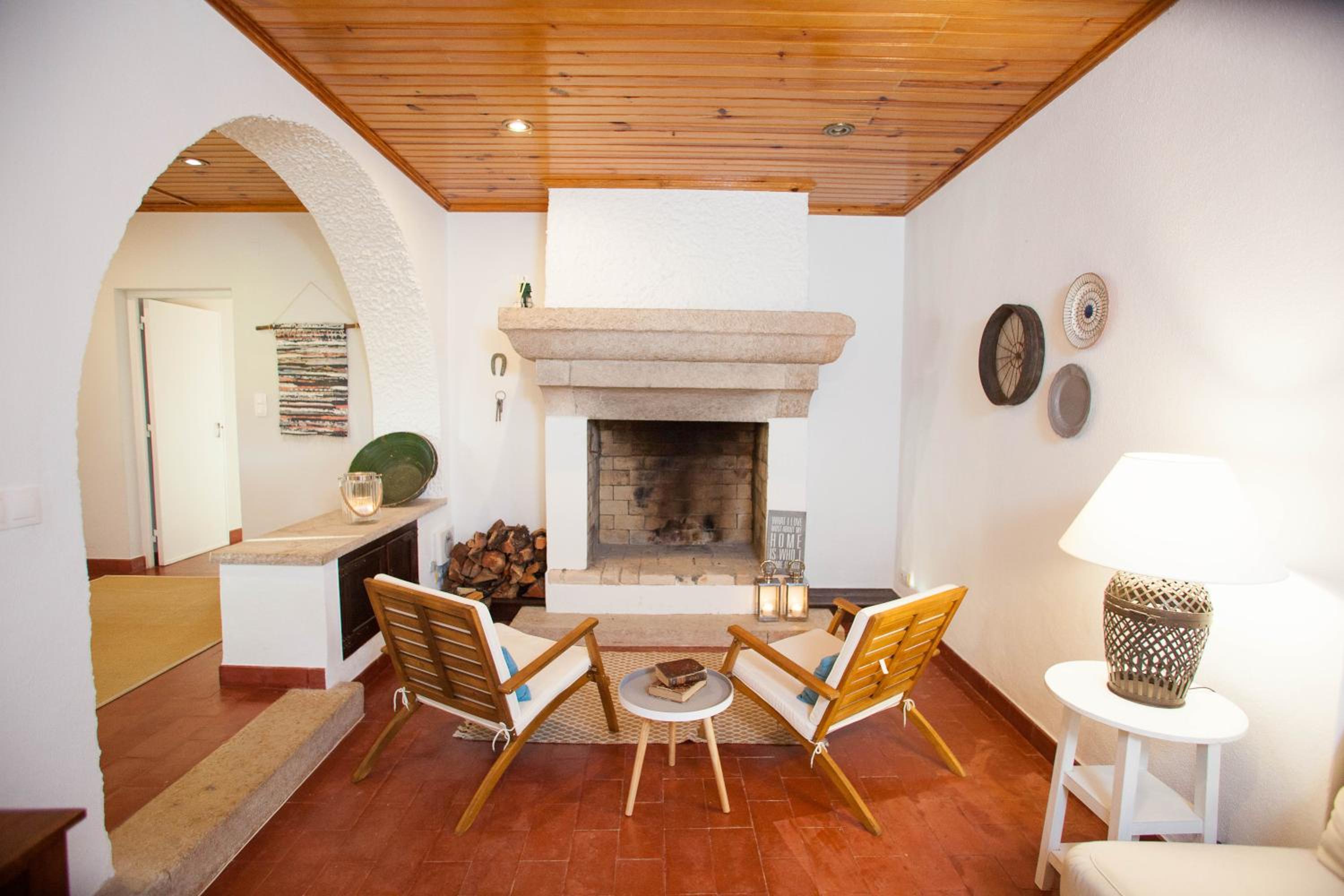 Two-Bedroom Holiday Home - Photo 17