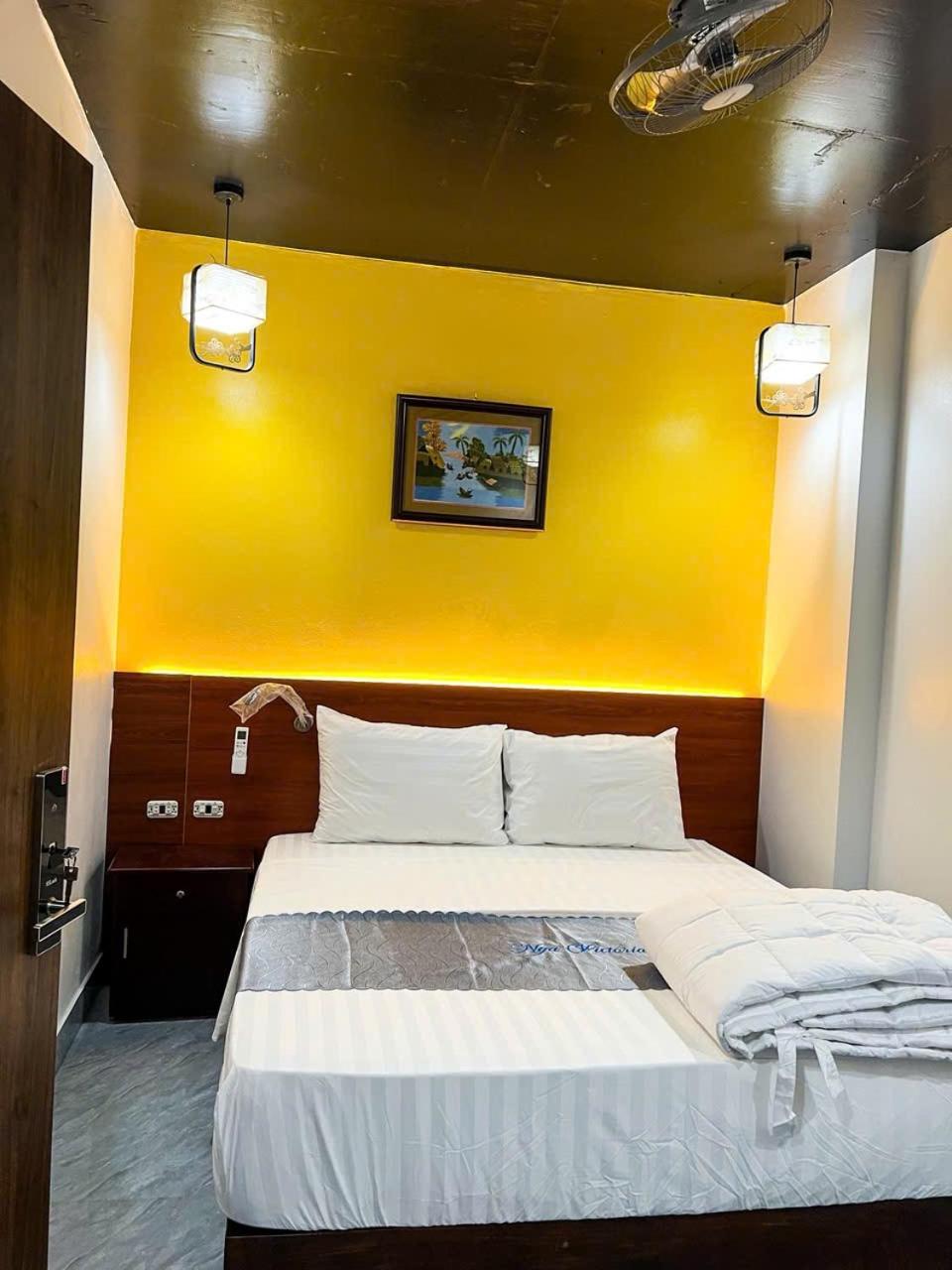 Single Room with Private Bathroom photo 1