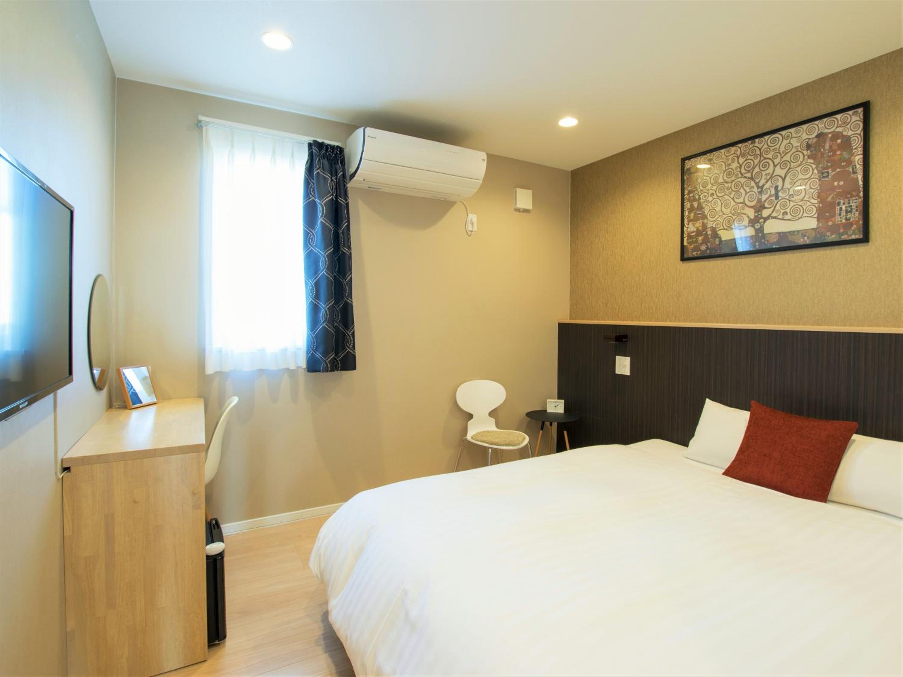 Double Room with Private Bathroom photo 1
