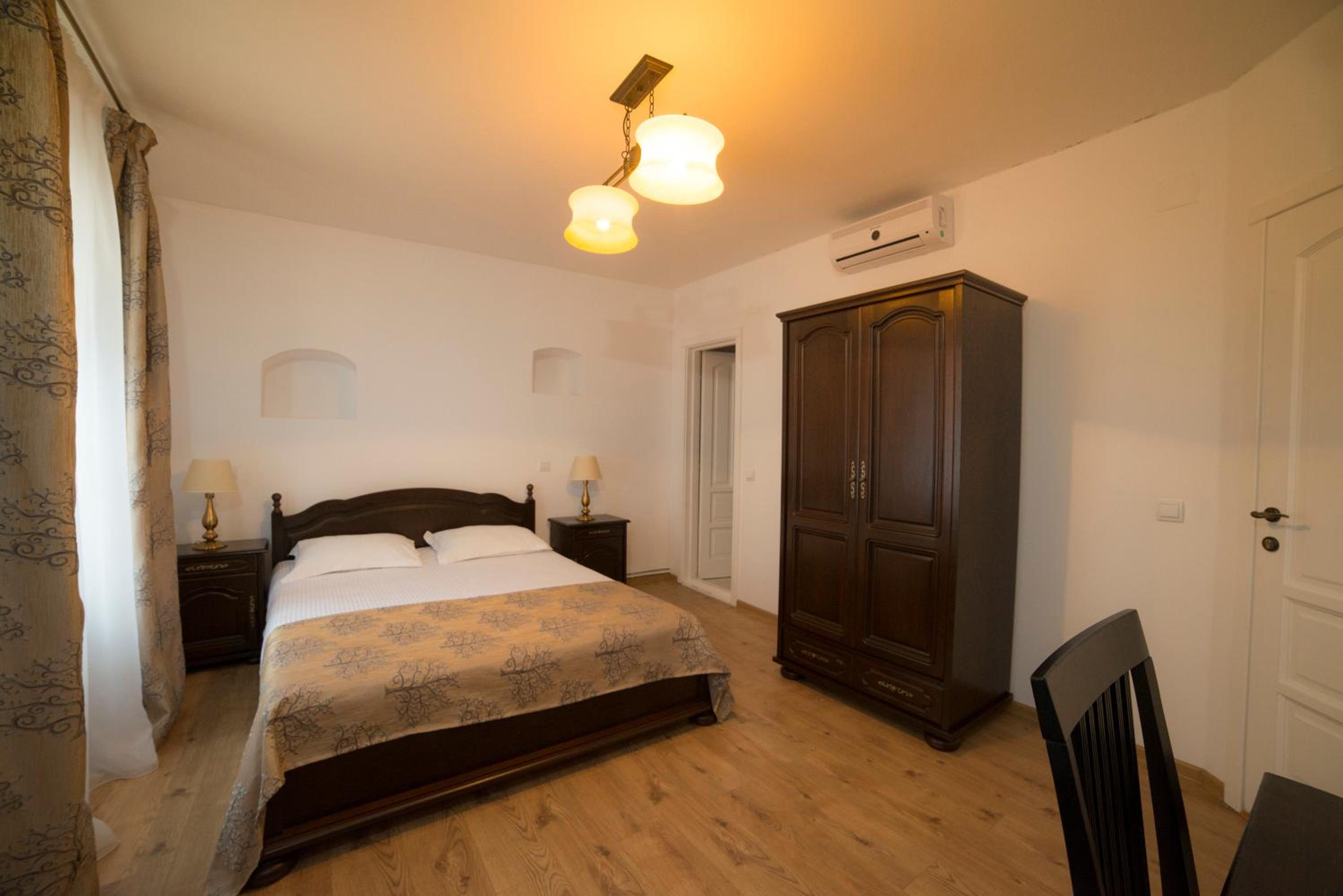 Superior Double Room with view to Liars Bridge  - Photo 2
