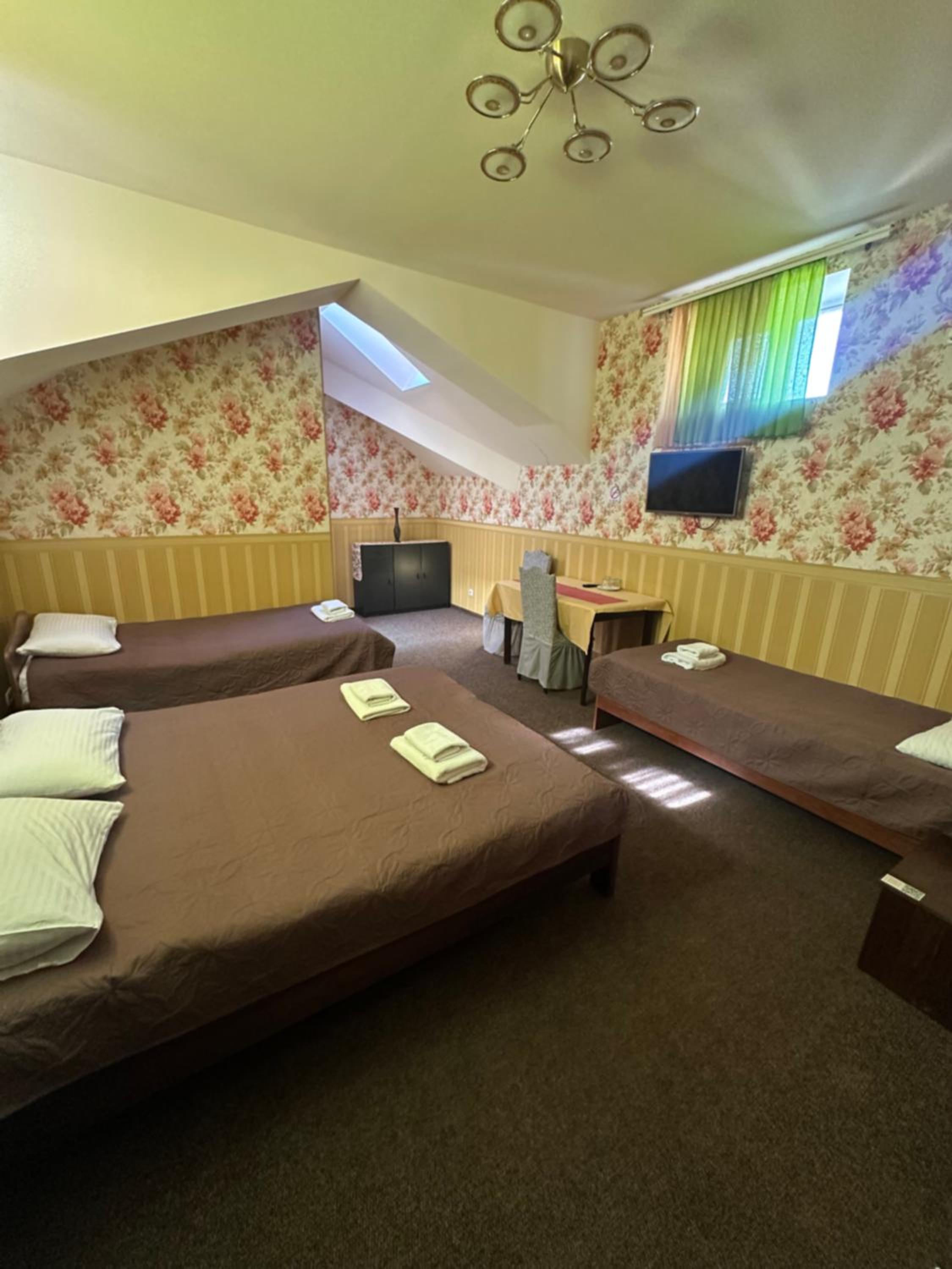 Triple Room