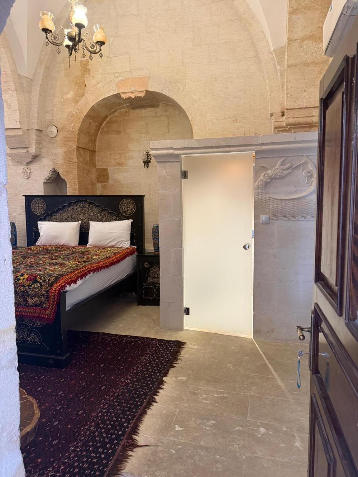 King Room with Two King Beds photo 3