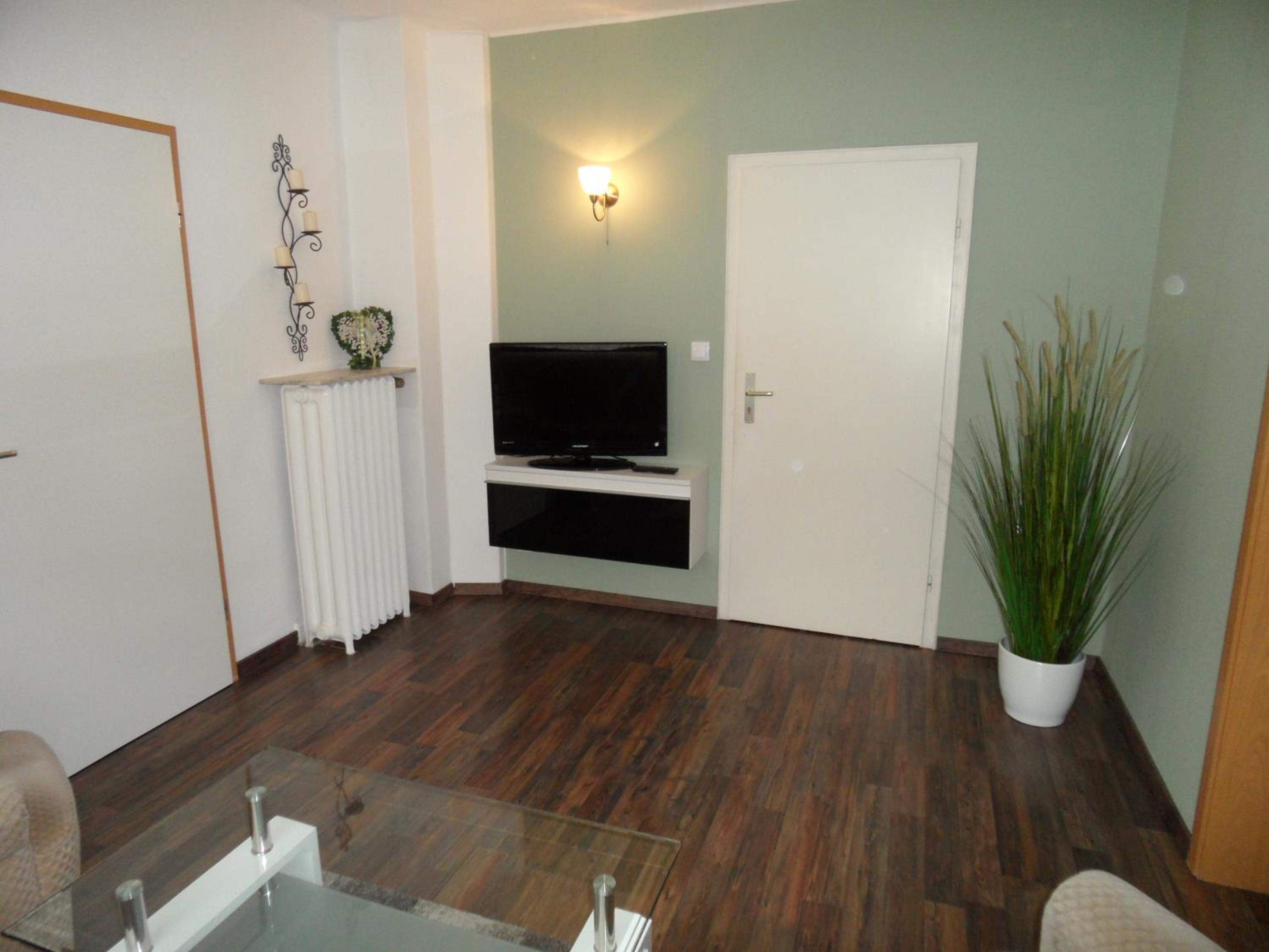 Family Room photo 1