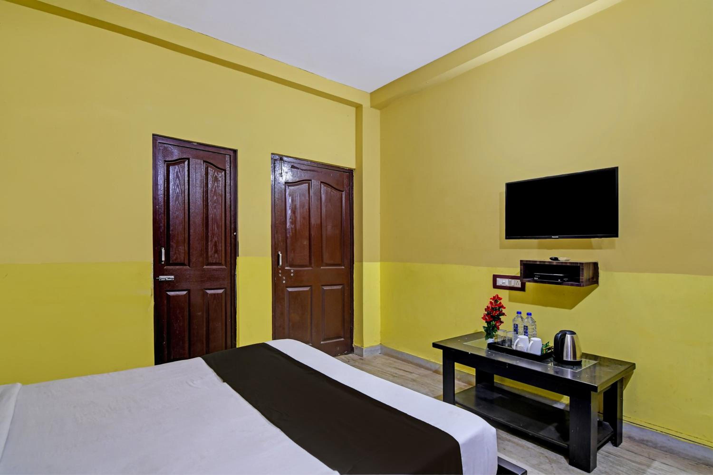 Apartment photo 3