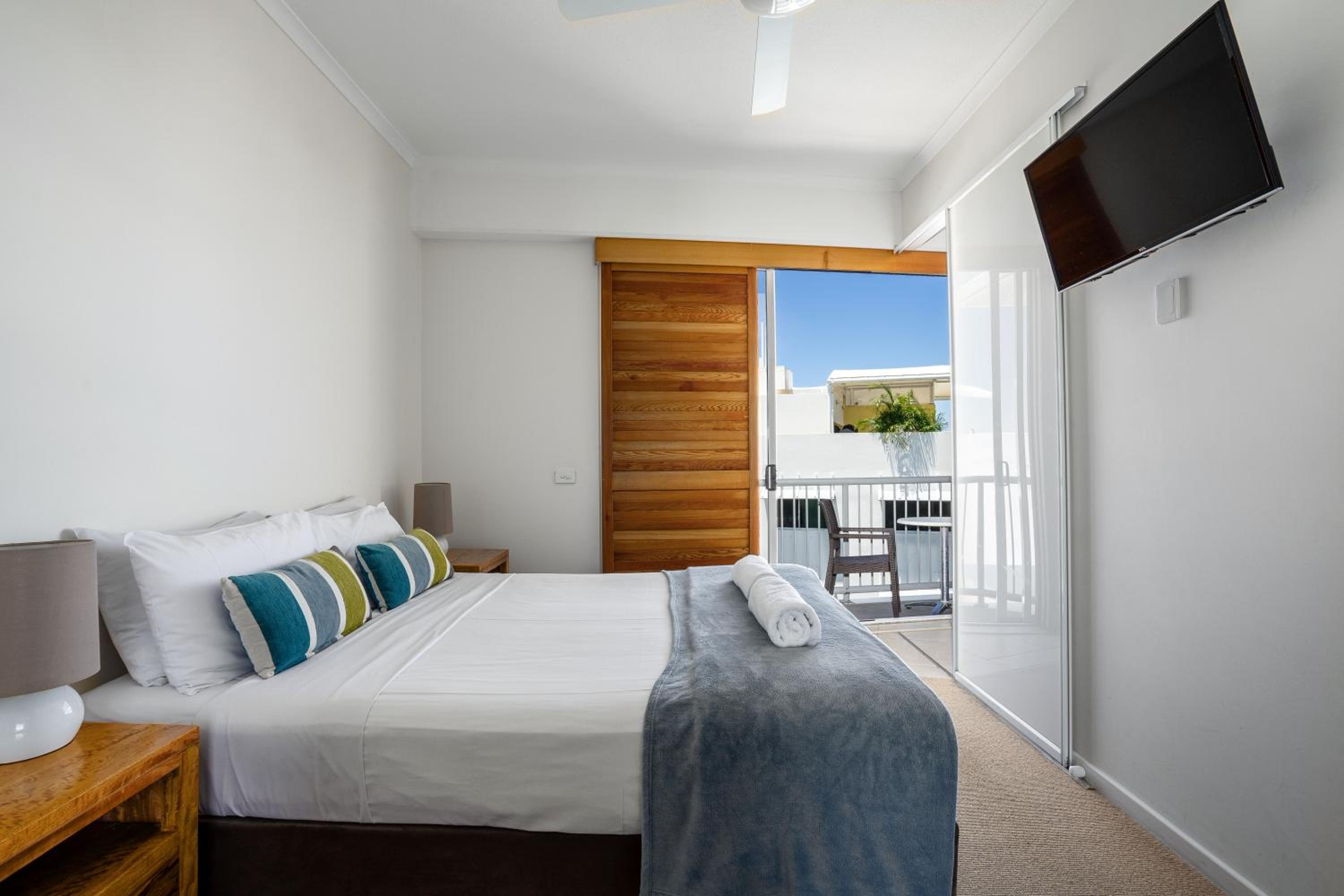 Two-Bedroom Apartment with Terrace photo 3