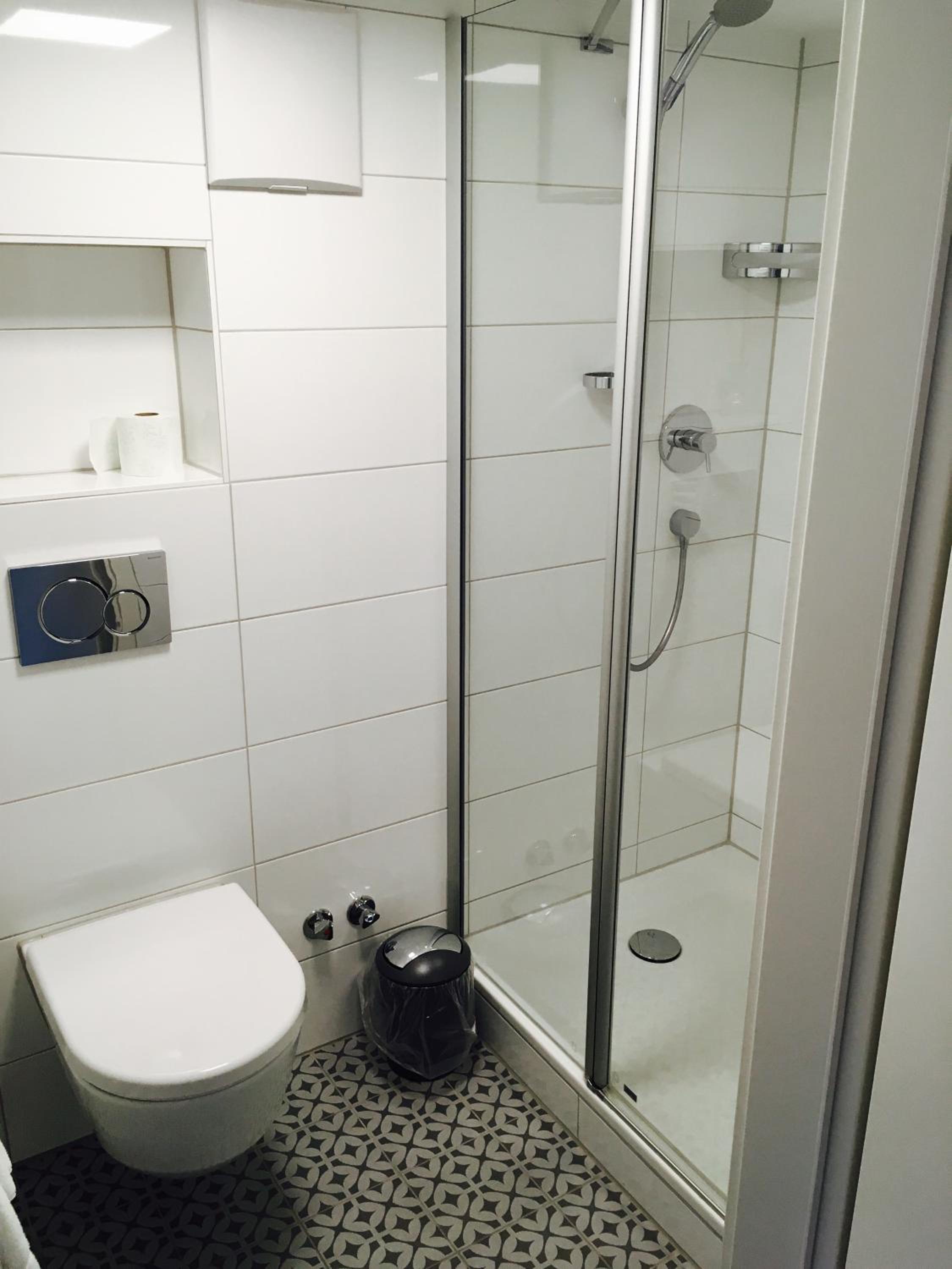 Single Room photo 3