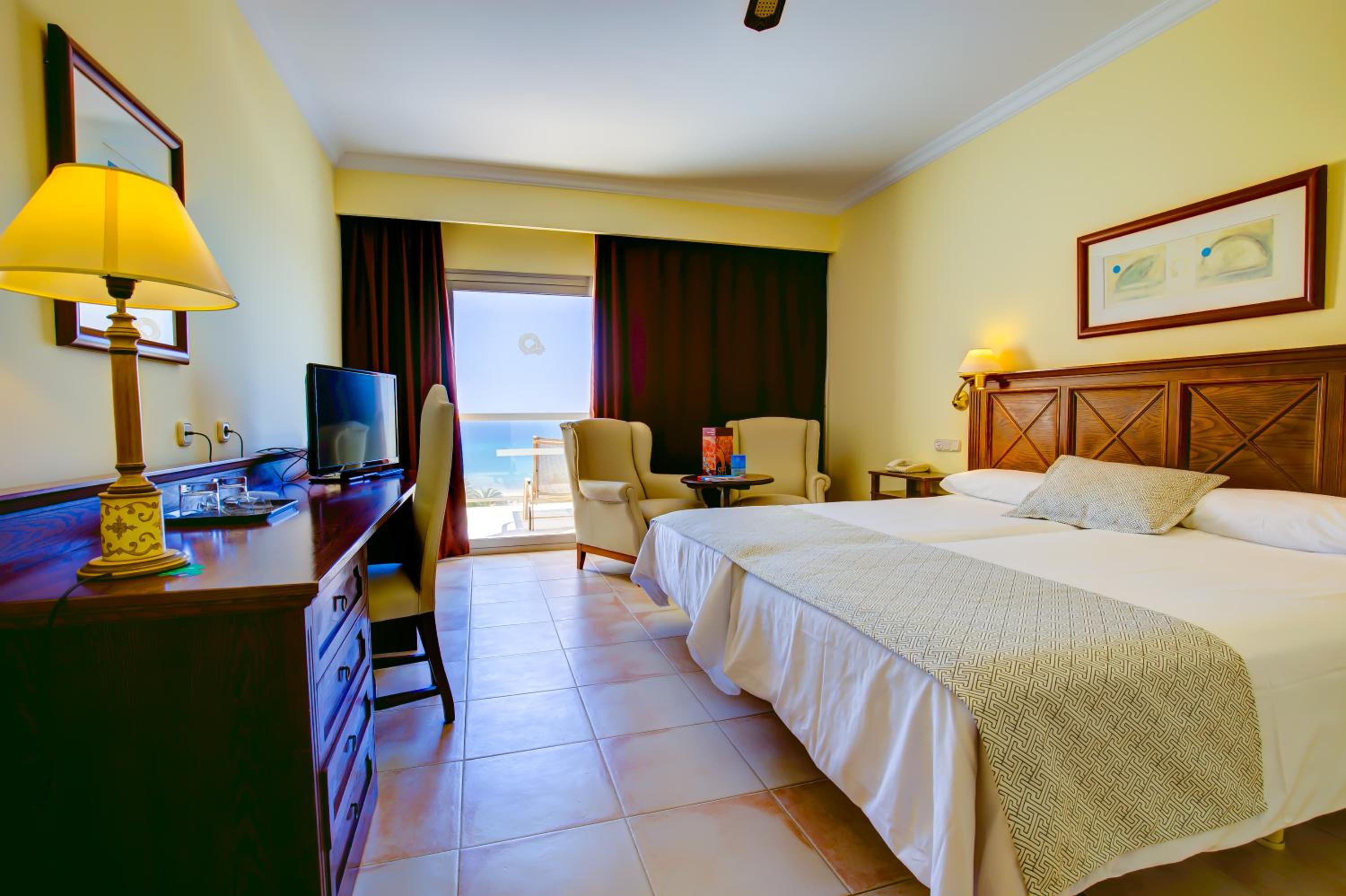 Superior Twin Room with Sea View