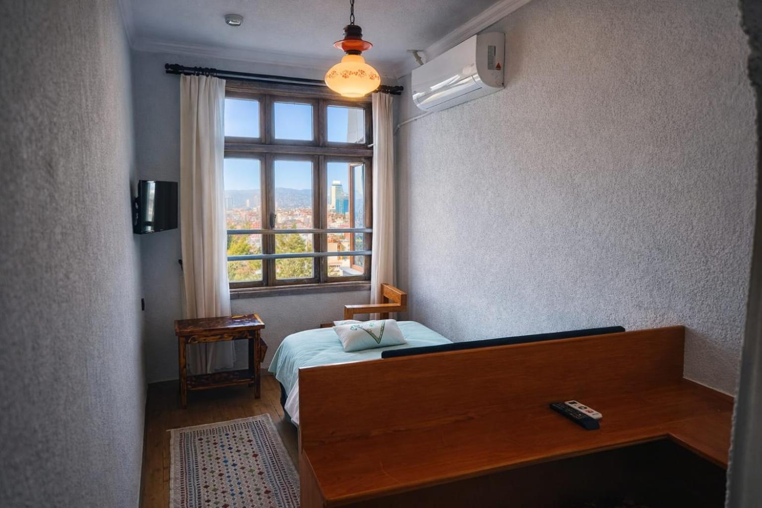 Deluxe Single Room with Sea View photo 1