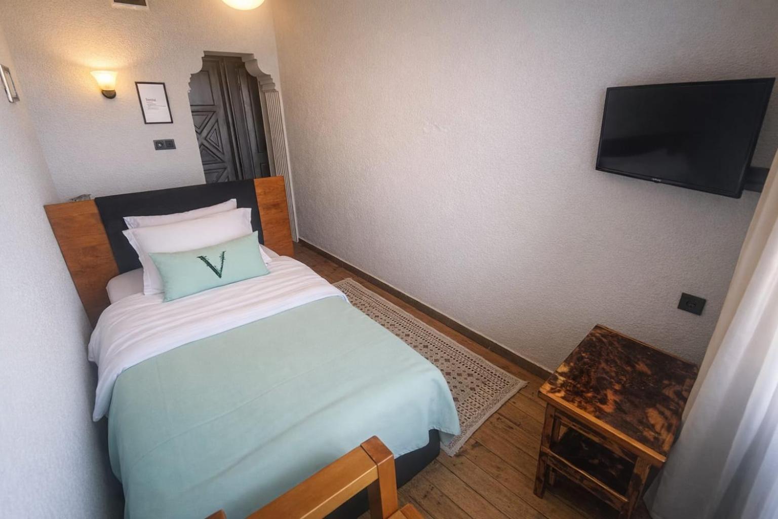 Deluxe Single Room with Sea View photo 2