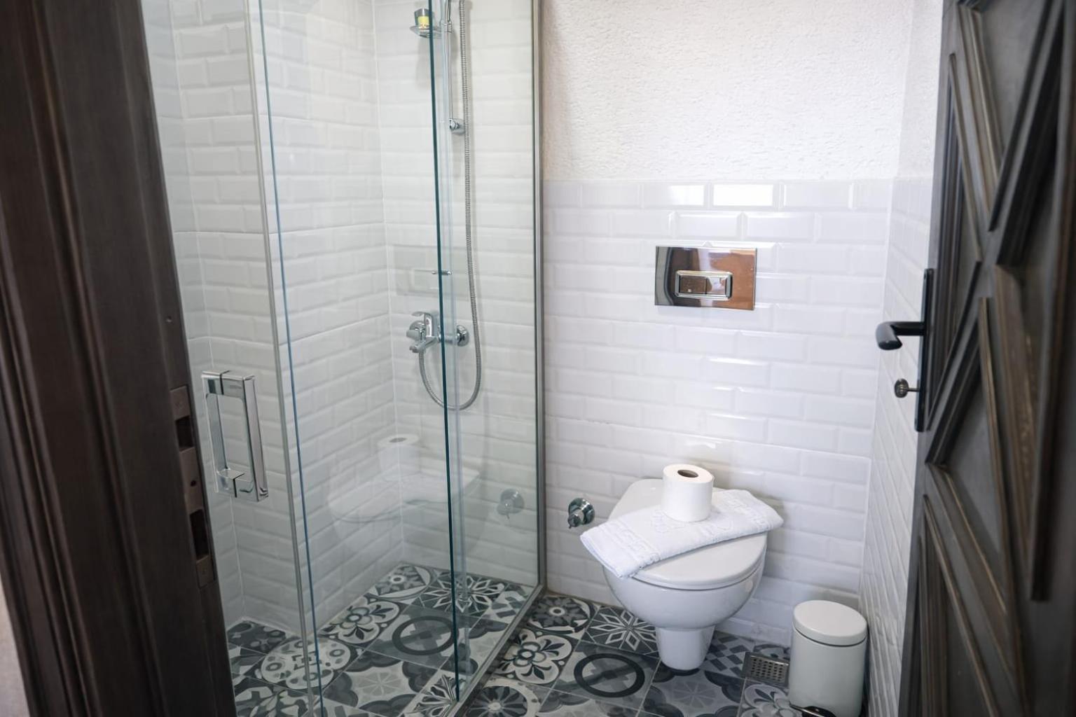 Deluxe Single Room with Sea View photo 3
