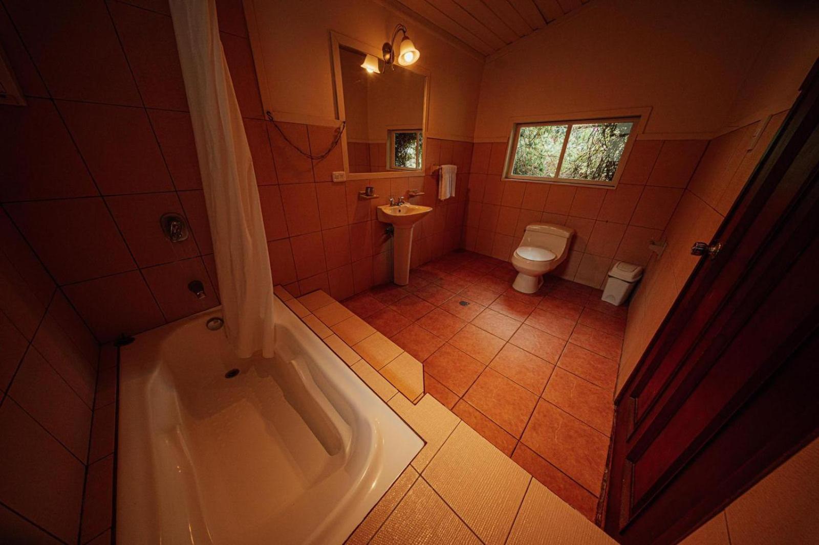 Queen Room with Garden View photo 2