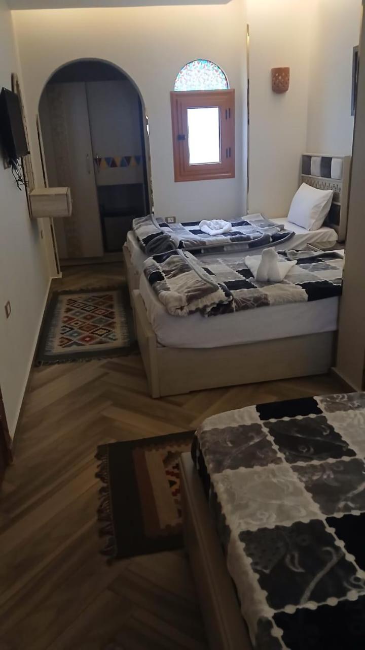 Triple Room with Private Bathroom photo 3