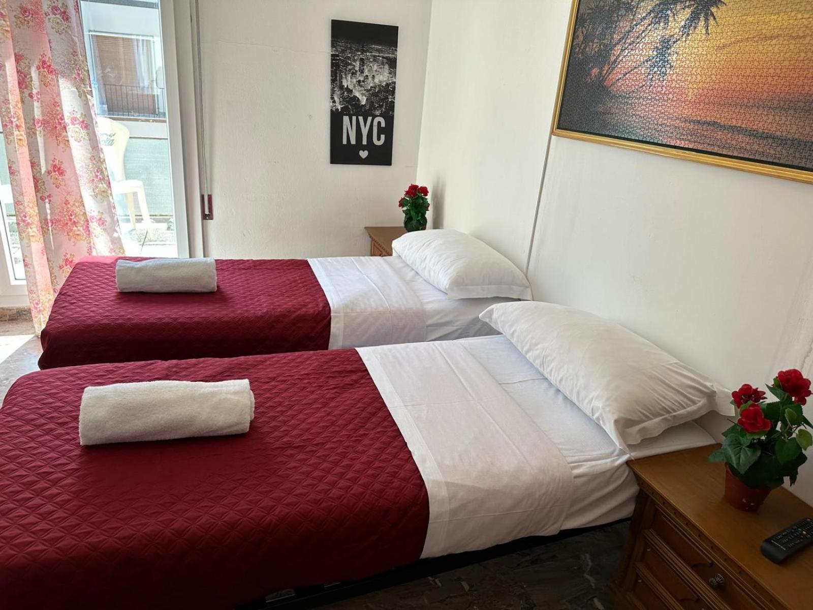 Double or Twin Room with Balcony photo 3