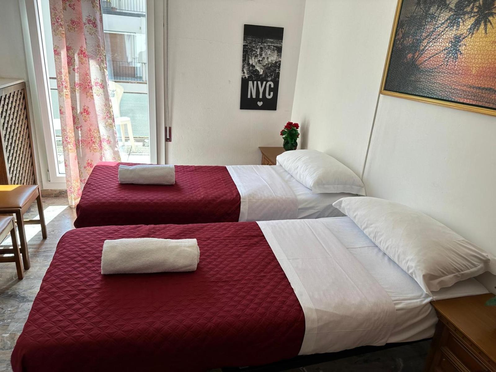 Double or Twin Room with Balcony photo 1