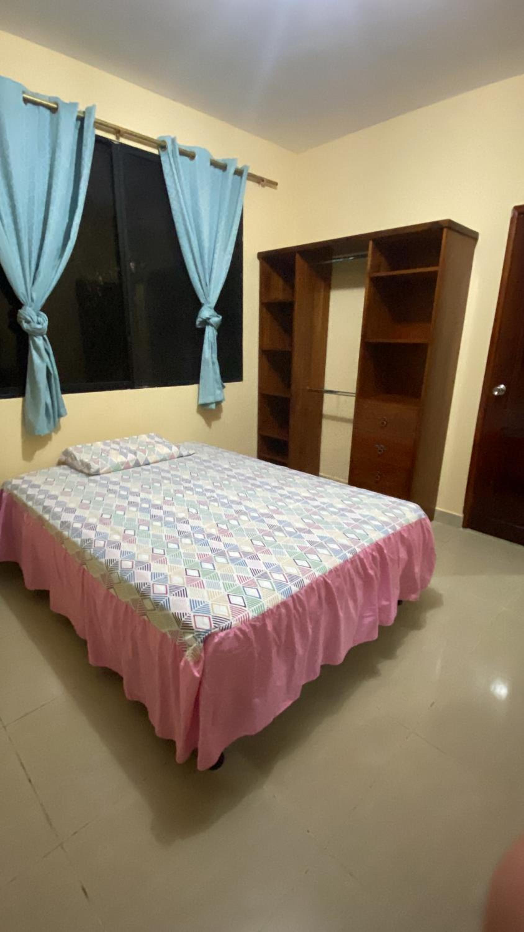 One-Bedroom House photo 1
