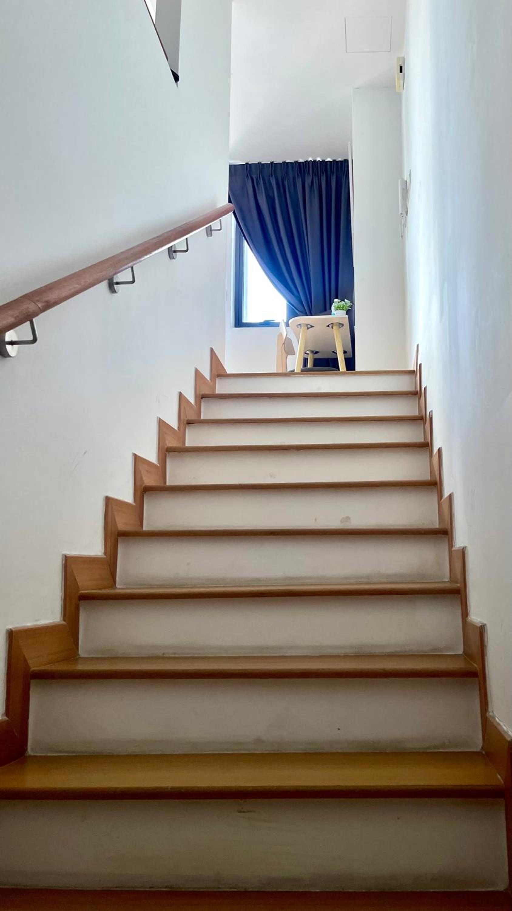 Apartment - Split Level
