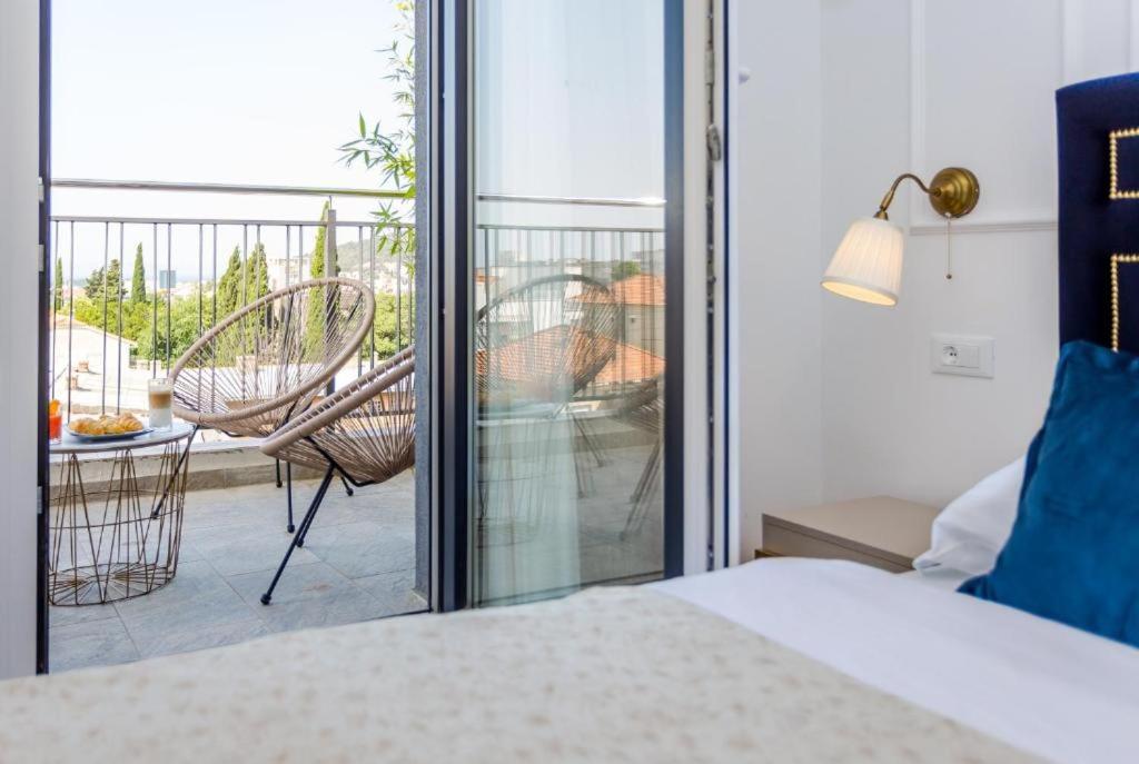 Triple Room with Balcony