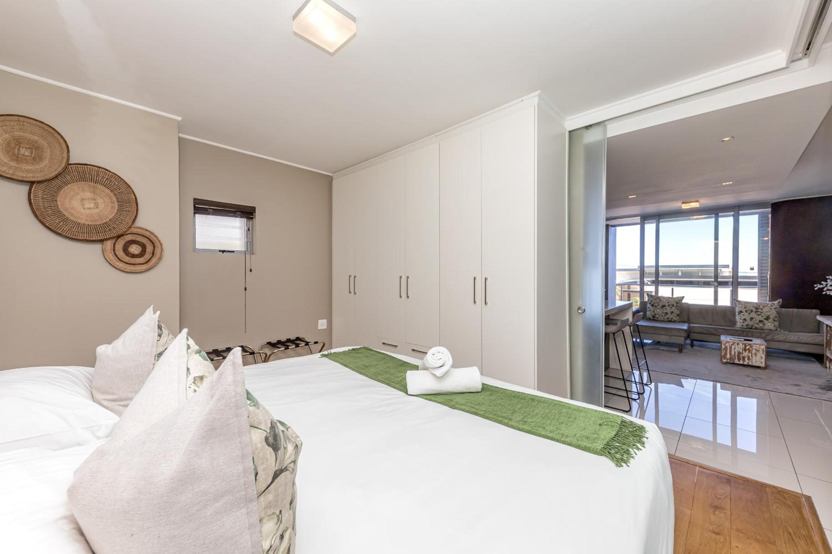 Apartment with View and Balcony photo 1