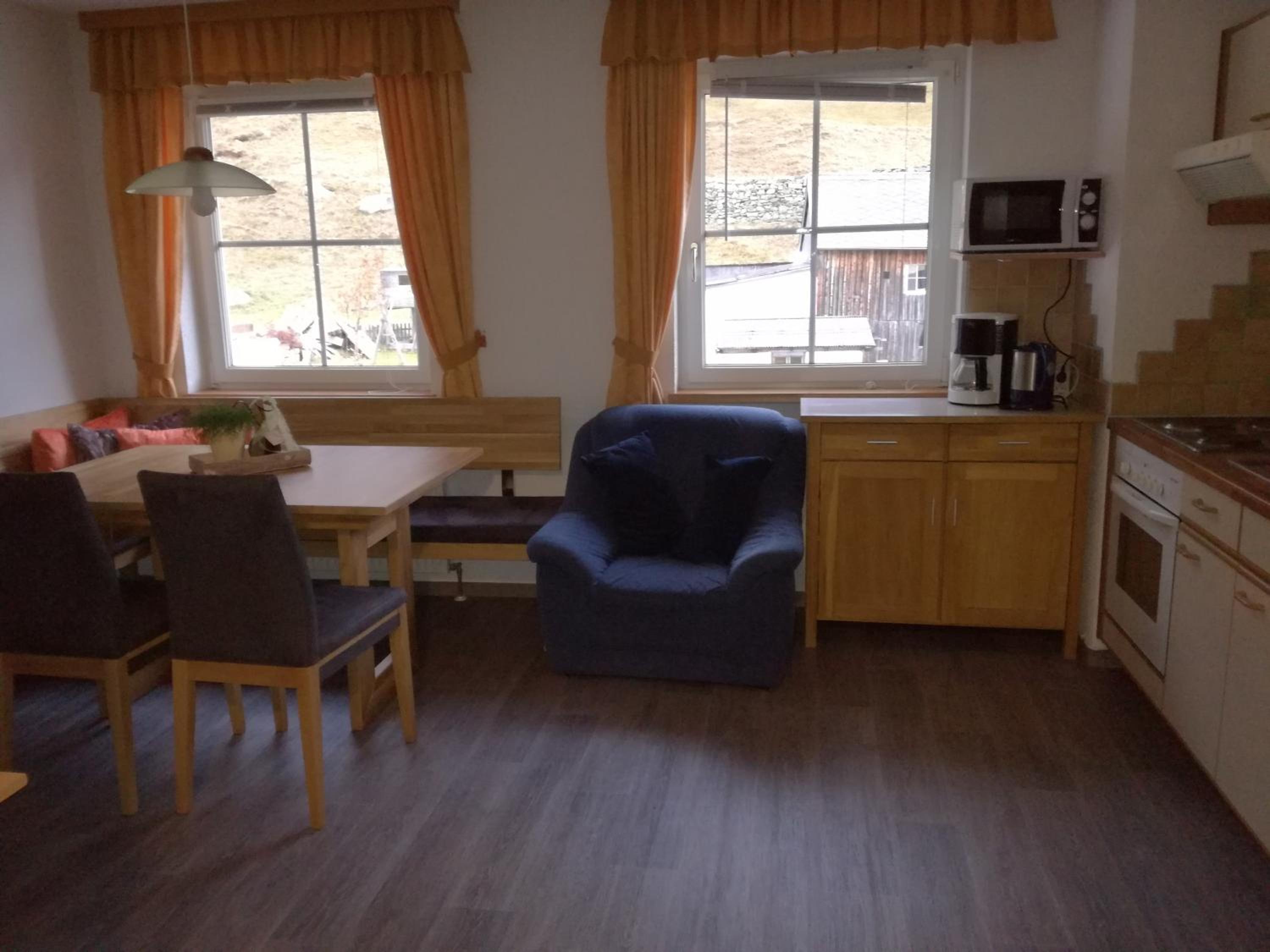 Two-Bedroom Apartment with Terrace photo 2