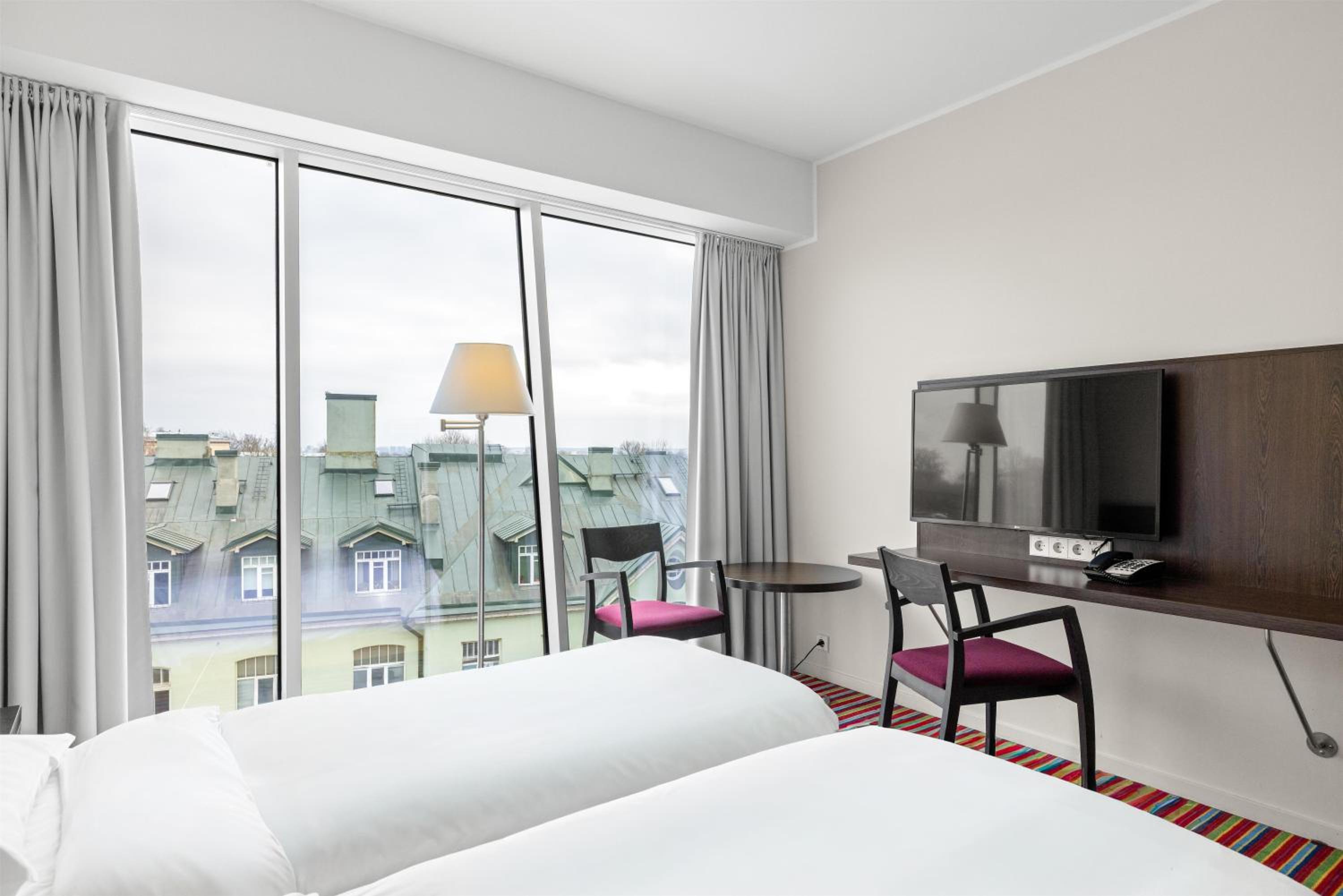 Standard Room with Old Town View - Photo 2