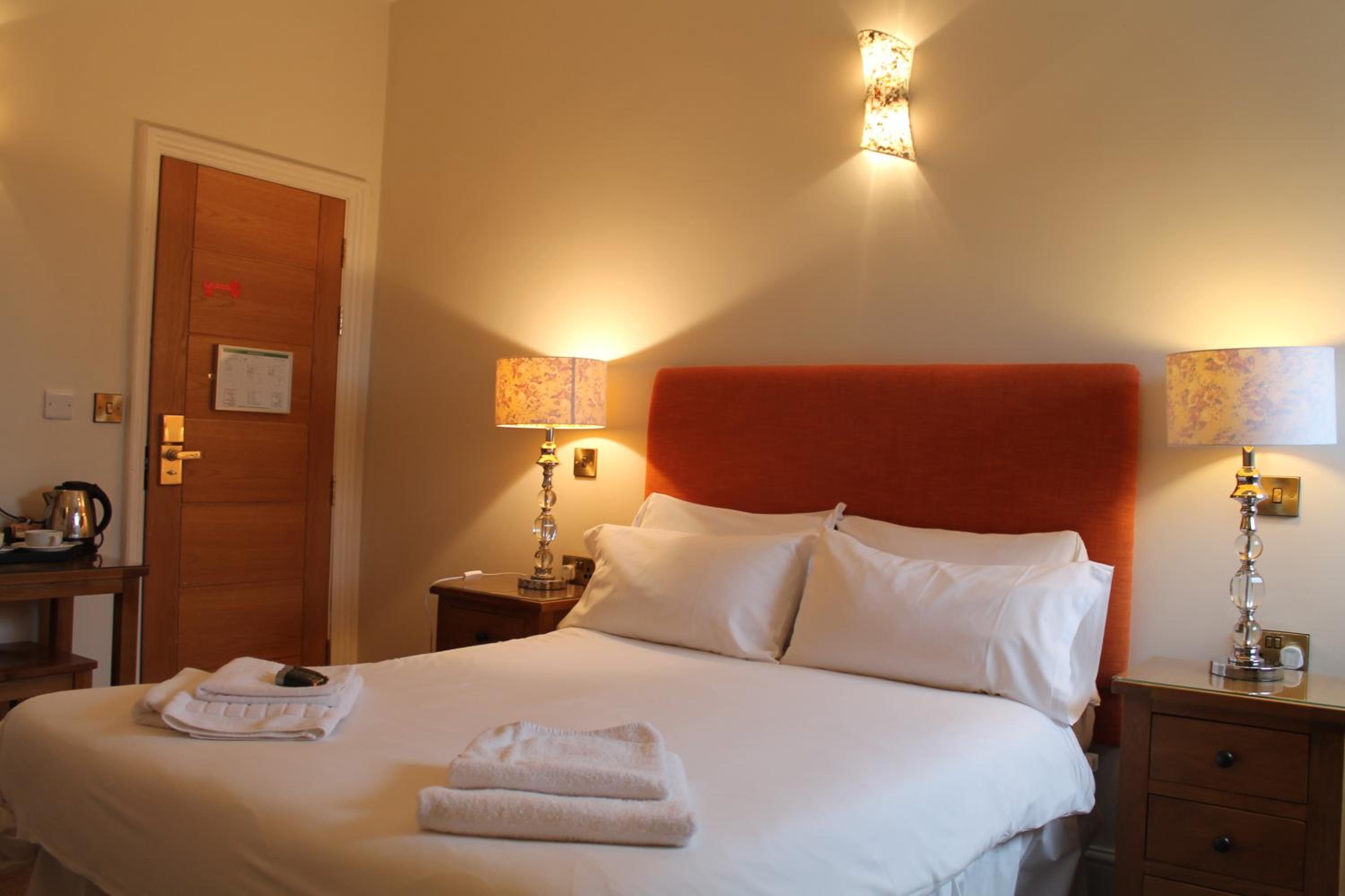Standard Double Room with Shared Bathroom photo 2