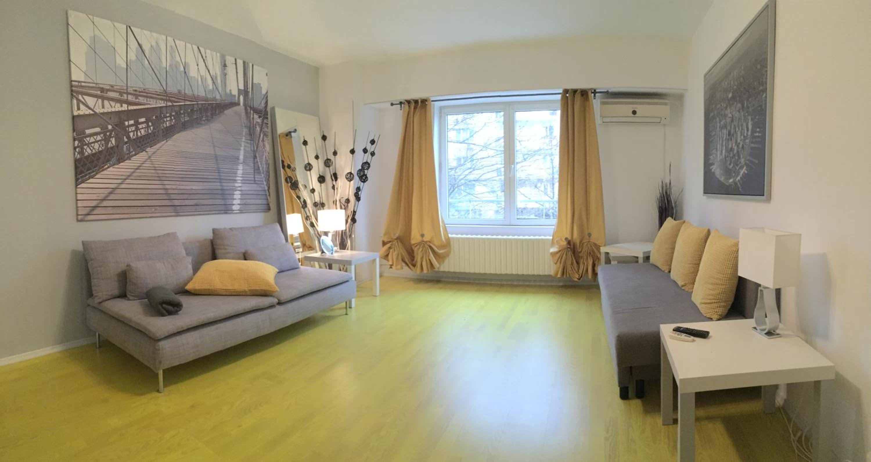 Two-Bedroom Apartment - Photo 21