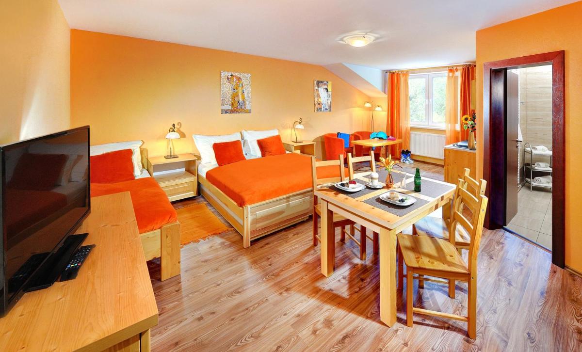 Luxury Suite photo 2