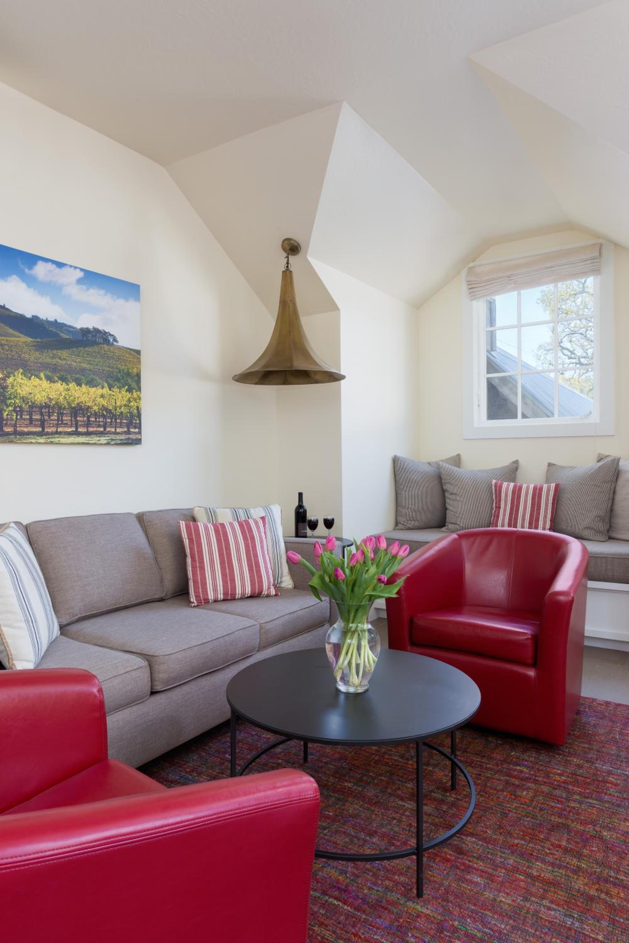 The Loft Spa Suite - Photo 4